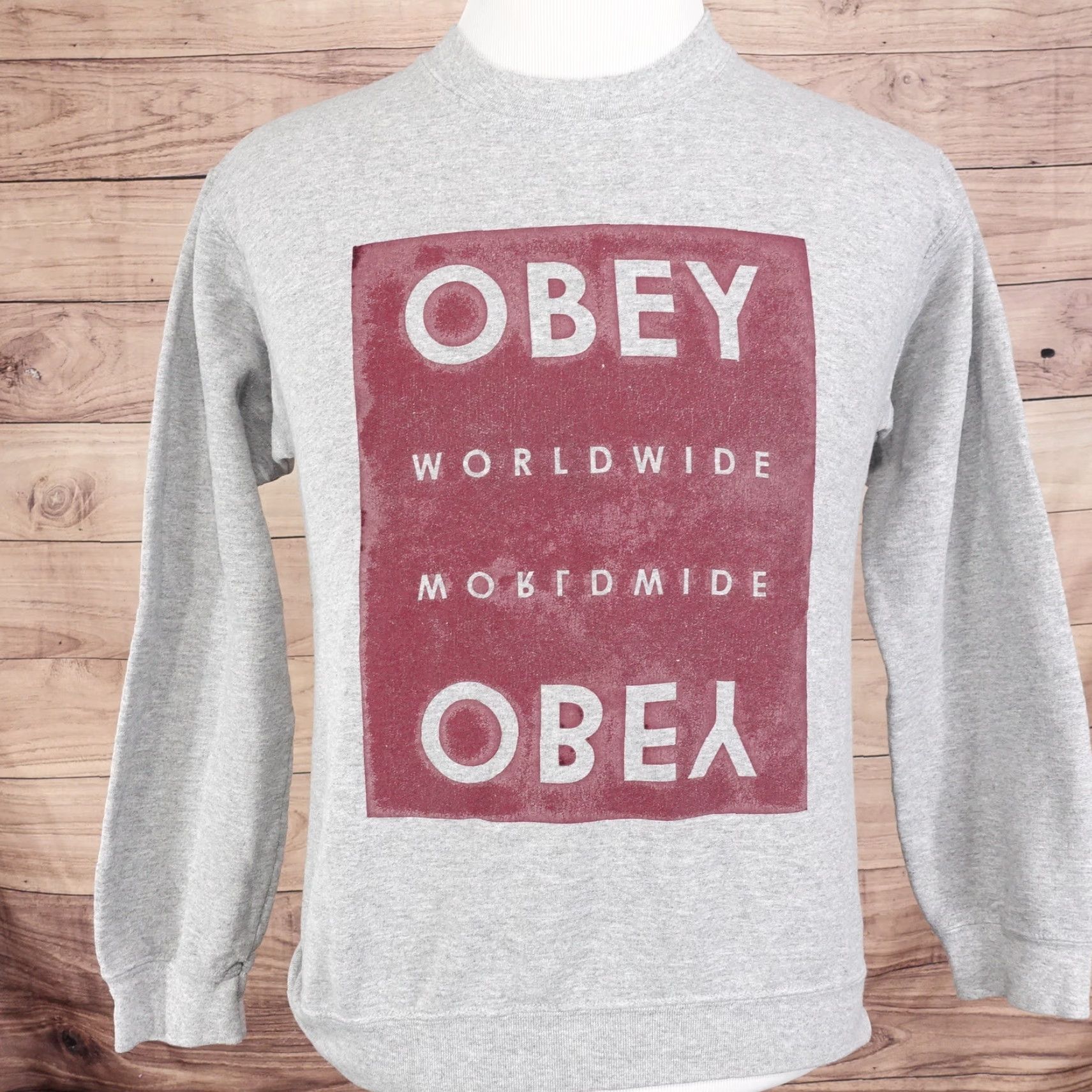 Obey Vintage OBEY Streetwear Crew Neck Sweatshirt Men Small Gray 90s 2000s Faded Graphic Size US S / EU 44-46 / 1 - 2 Thumbnail