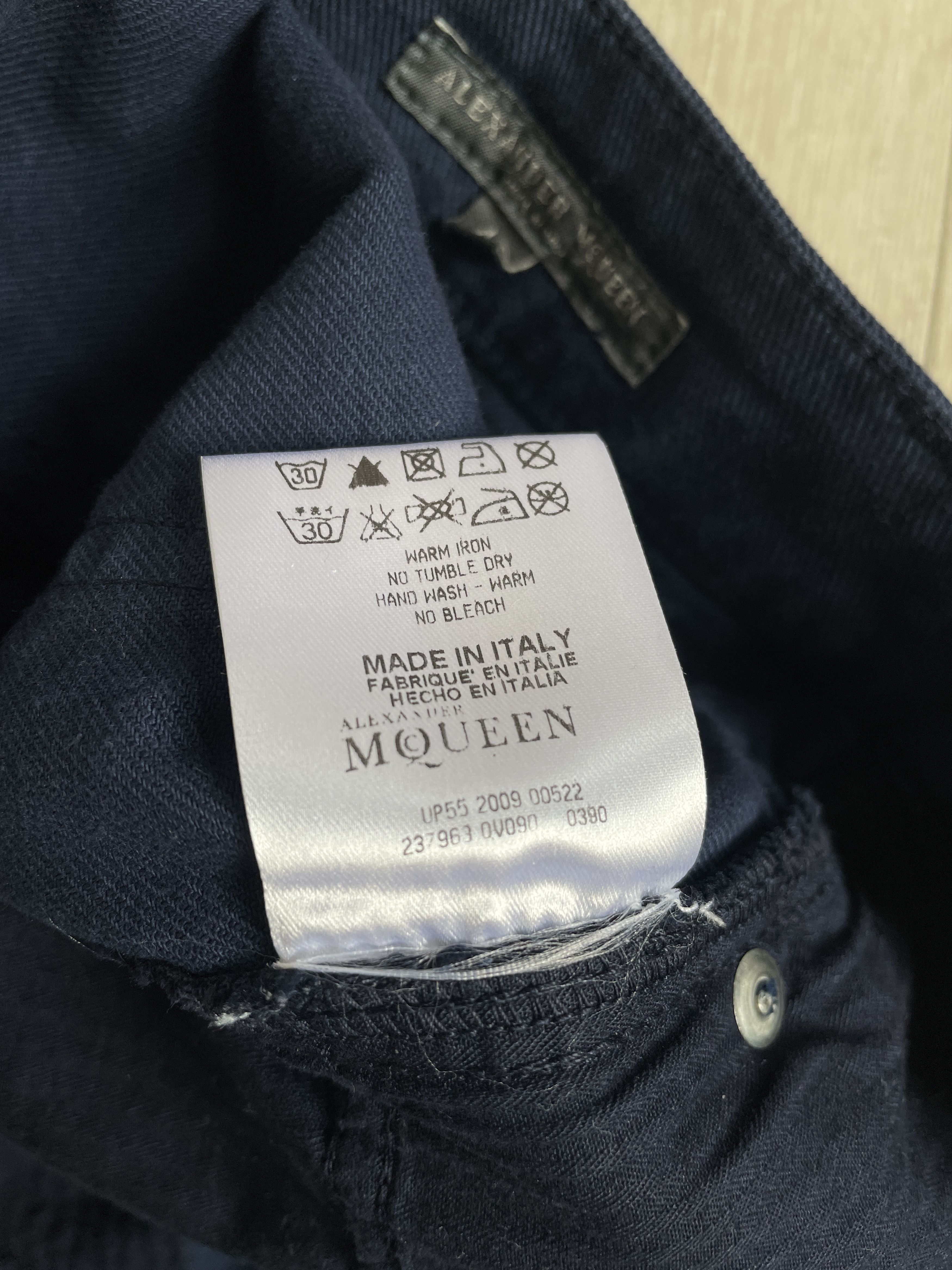 Alexander McQueen Alexander McQueen 2010 Resort runway painter skirt Size 28" / US 6 / IT 42 - 12 Thumbnail