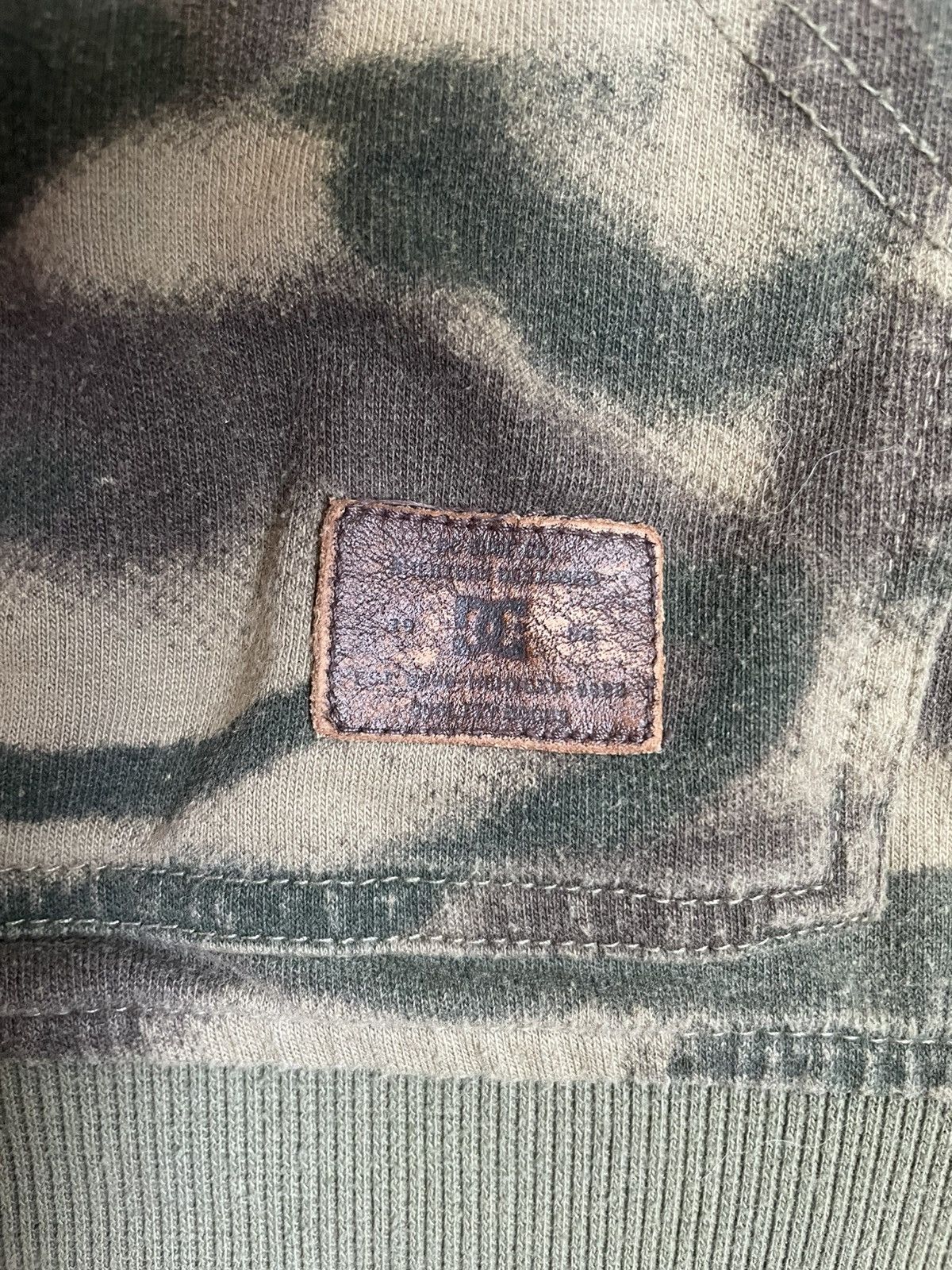 DC DC rare camo zip hoodie Size US S / EU 44-46 / 1 - 4 Thumbnail