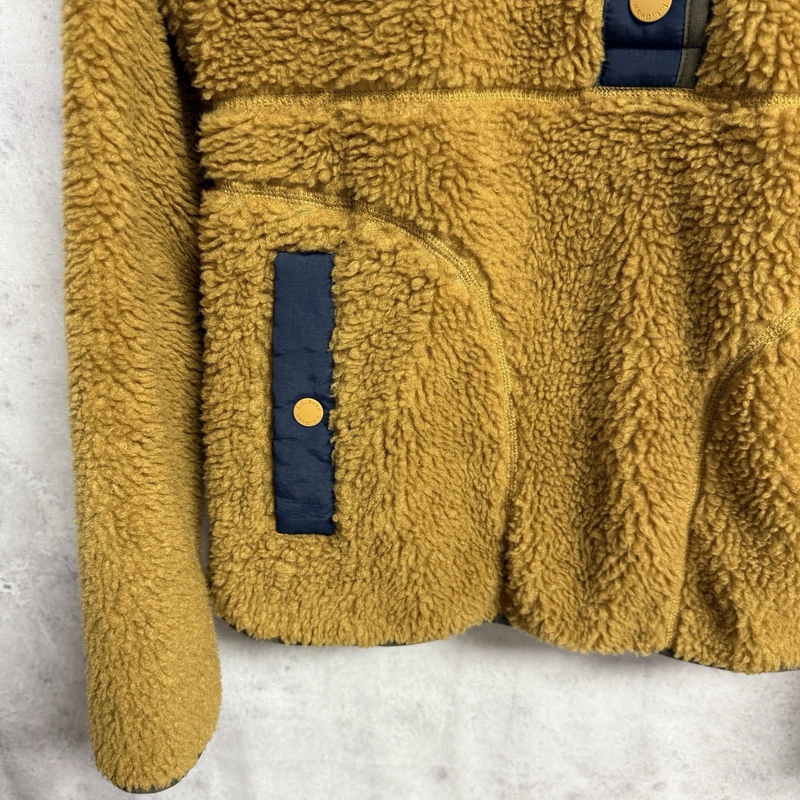 L.L. Bean LL Bean Women's Bean's Sherpa Fleece Jacket Antique Gold Size XXS / US 00 / IT 34 - 4 Thumbnail