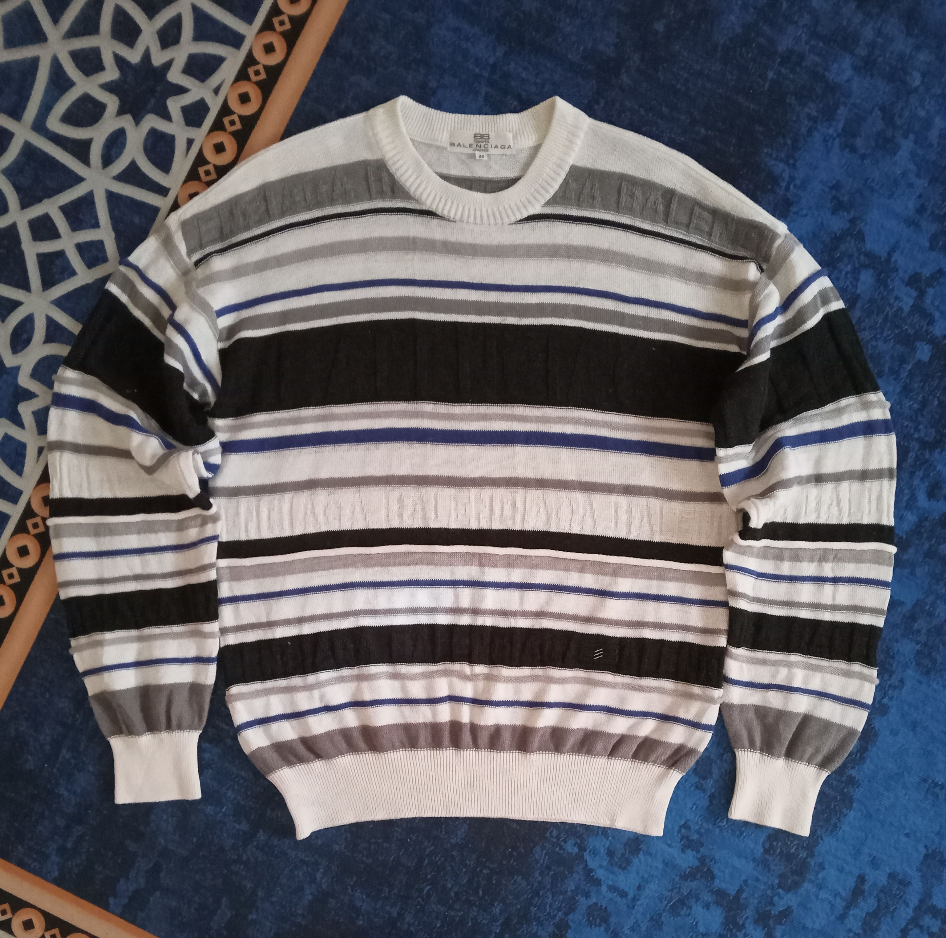 Balenciaga Balenciaga Vintage Sweater Size US M / EU 48-50 / 2 - 1 Thumbnail
