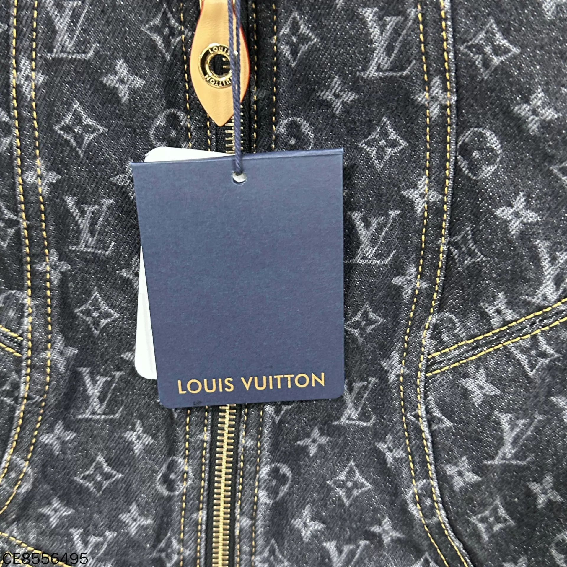 Louis Vuitton LV dark gray all-over print denim jacket Size XS / US 0-2 / IT 36-38 - 5 Thumbnail