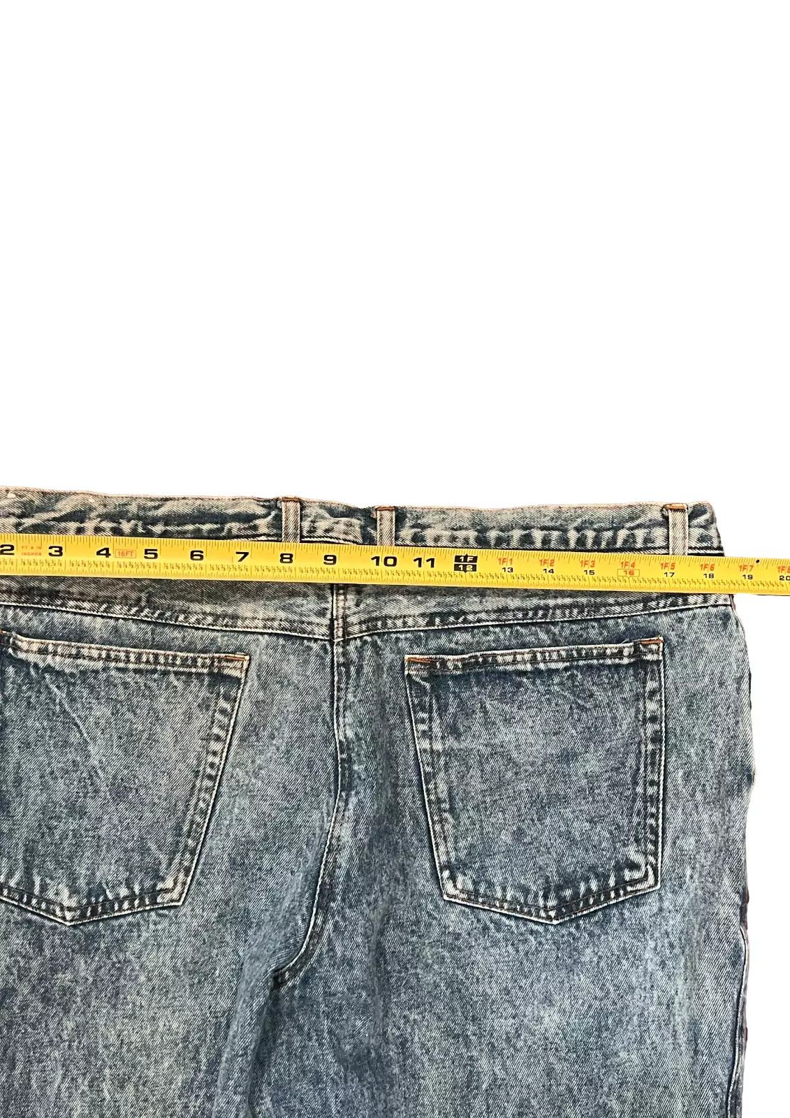 Vintage VTG Expressions Mens Jeans measures 36 x 29 Acid Wash blue Size US 36 / EU 52 - 5 Thumbnail