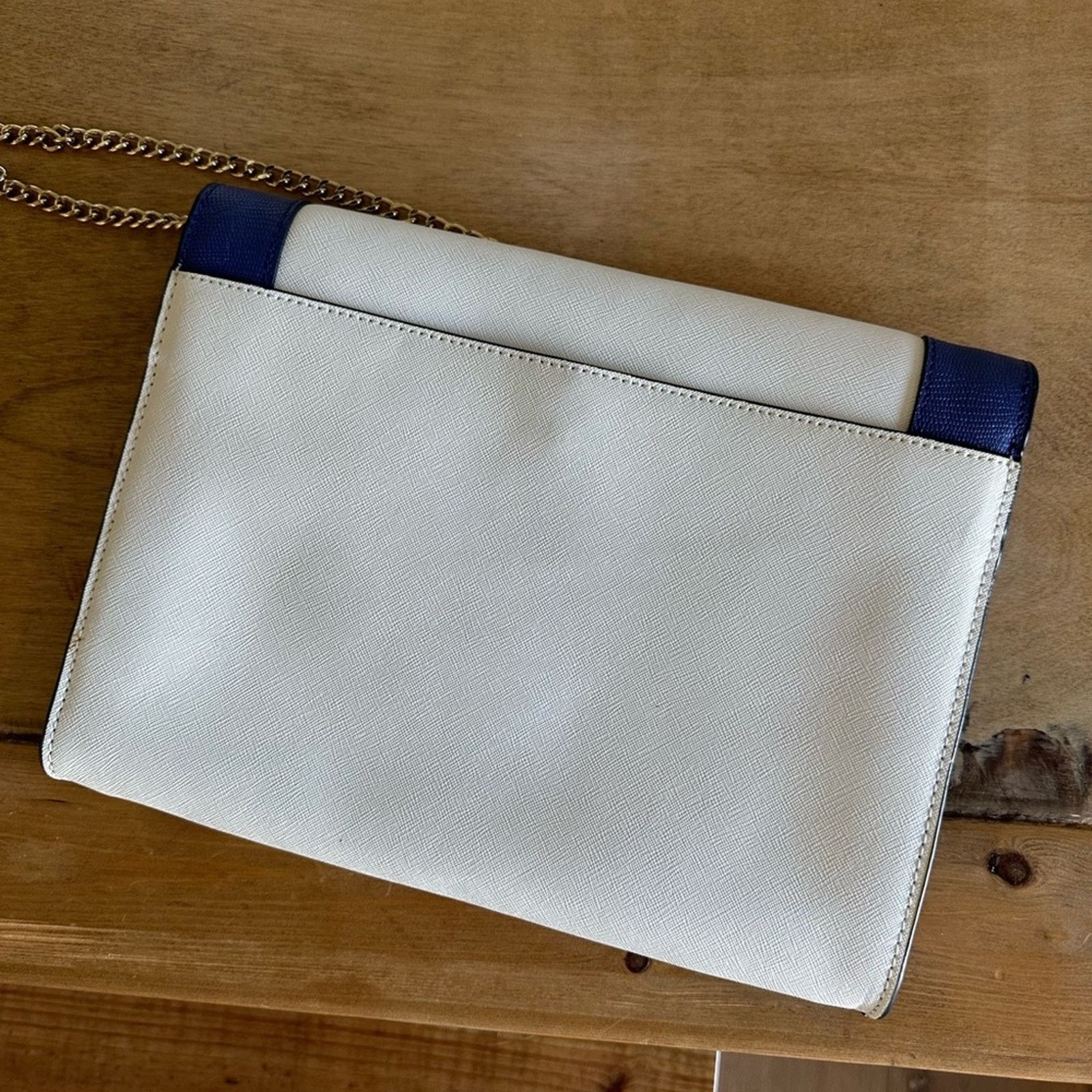Juicy Couture LIKE NEW! Leather Juicy Couture Envelope Clutch Size ONE SIZE - 5 Thumbnail