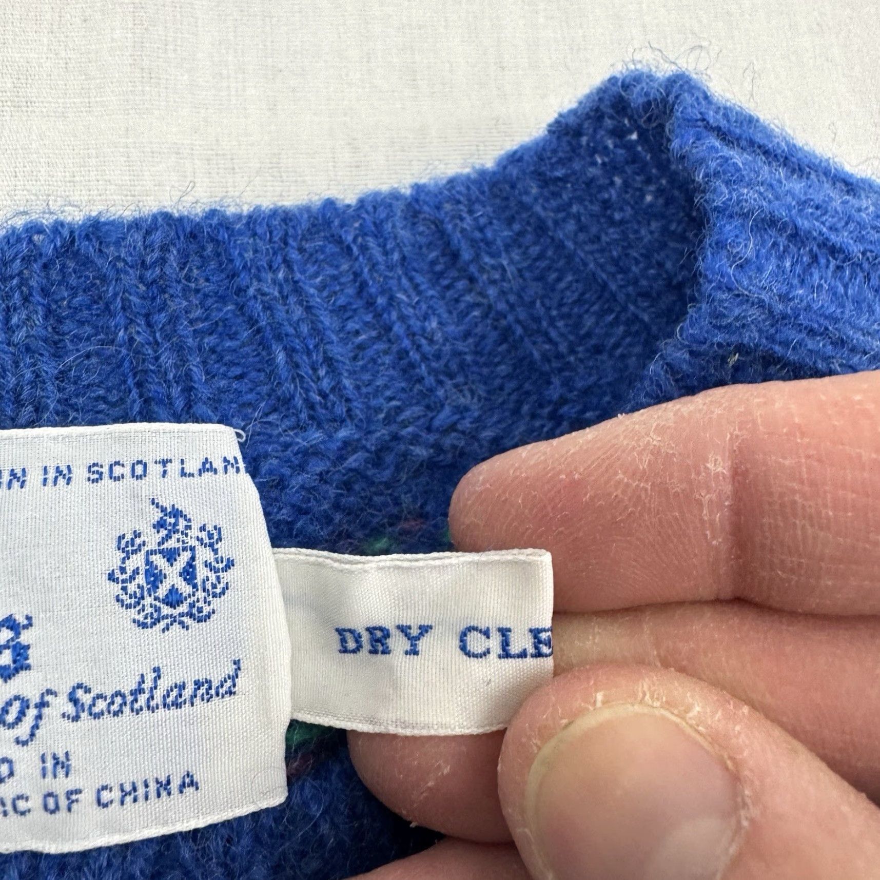 Vintage VINTAGE Deans Of Scotland Sweater Womens Small Blue 100% Wool Crew Neck Long Sleeve Pullover 80s 70s Classic Preppy 100% Wool Size S / US 4 / IT 40 - 5 Thumbnail