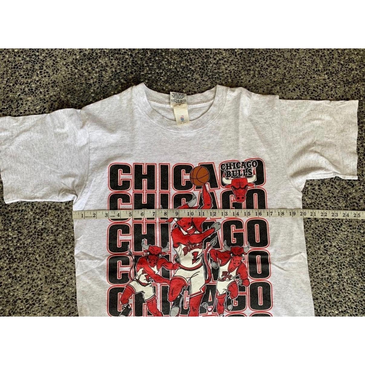 Vintage VTG Chicago Bulls Benny the Bull Nutmeg Mills Deadstock Size US L / EU 52-54 / 3 - 8 Thumbnail