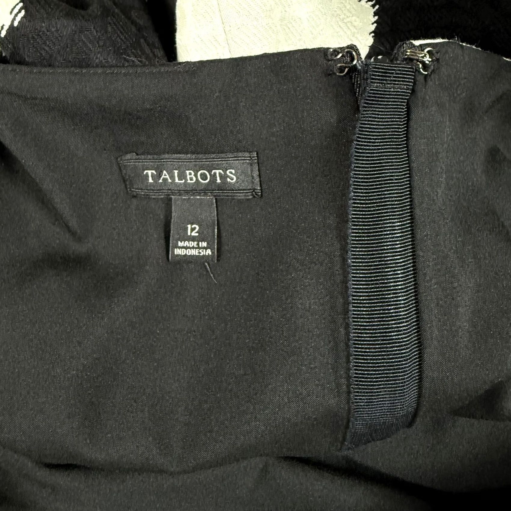 Talbots Talbots Dress Womens 12 Black White Polka Dot Sleeveless A-Line Textured Party Size XL / US 12-14 / IT 48-50 - 4 Thumbnail