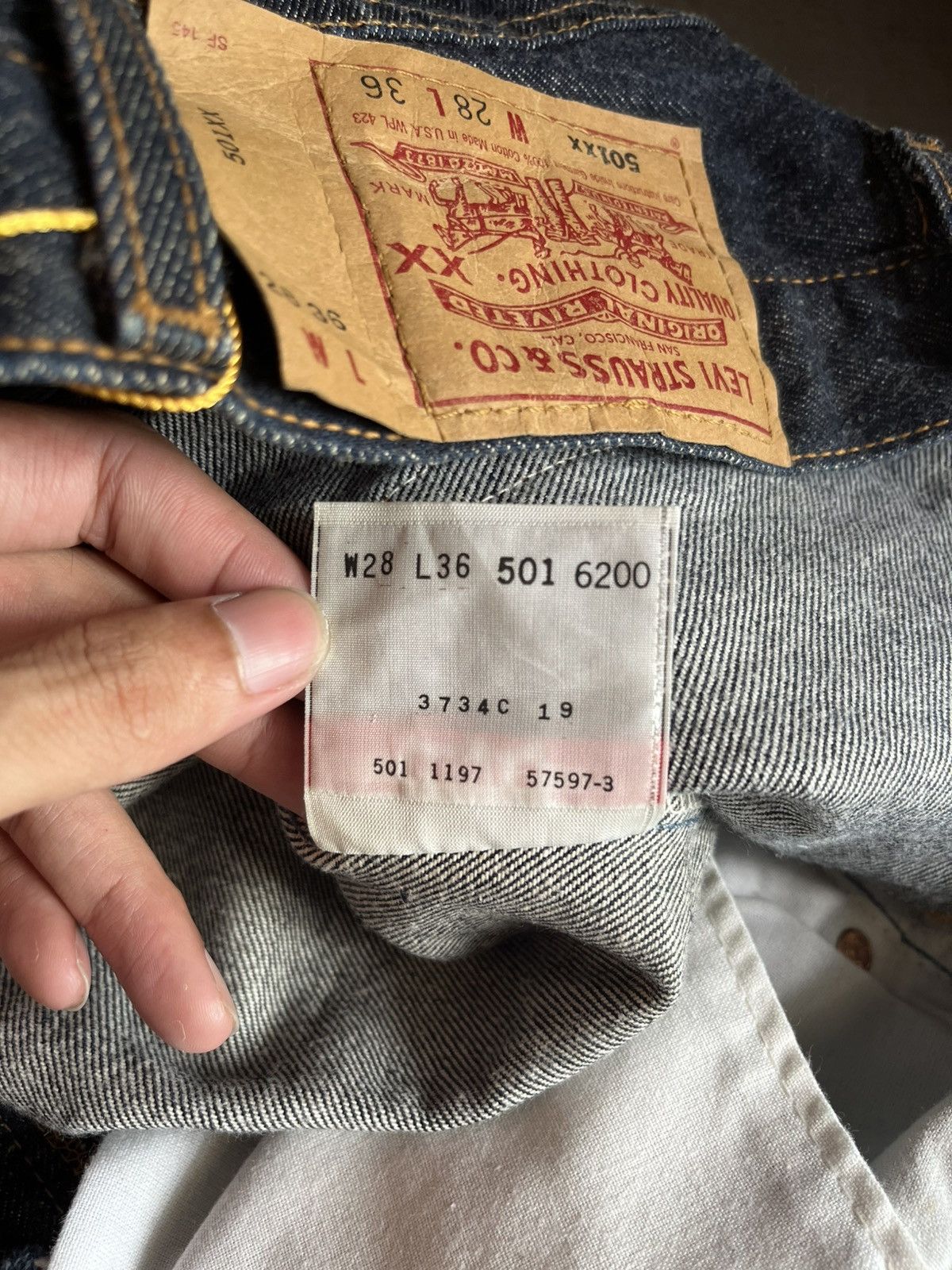 Vintage Levi’s 501xx 90’s Dark Blue USA W28 L36