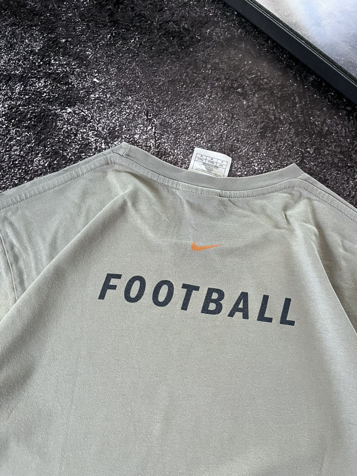 Nike Vintage Nike Y2K Premier Cup Football T-Shirt Tee Size US M / EU 48-50 / 2 - 6 Thumbnail