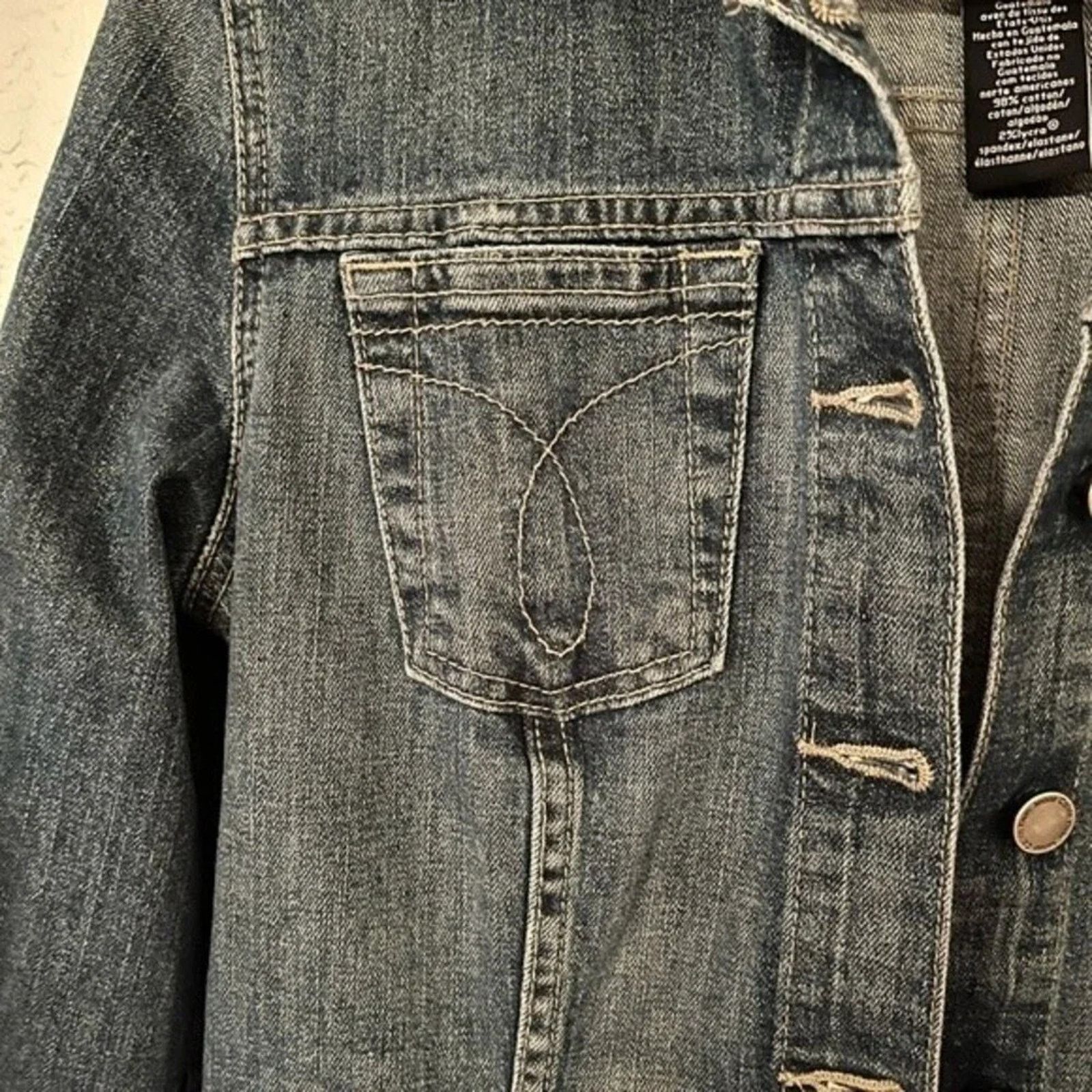Calvin Klein Calvin Klein y2k denim jacket, sz Med. A rare denim jacket. Size M / US 6-8 / IT 42-44 - 4 Thumbnail