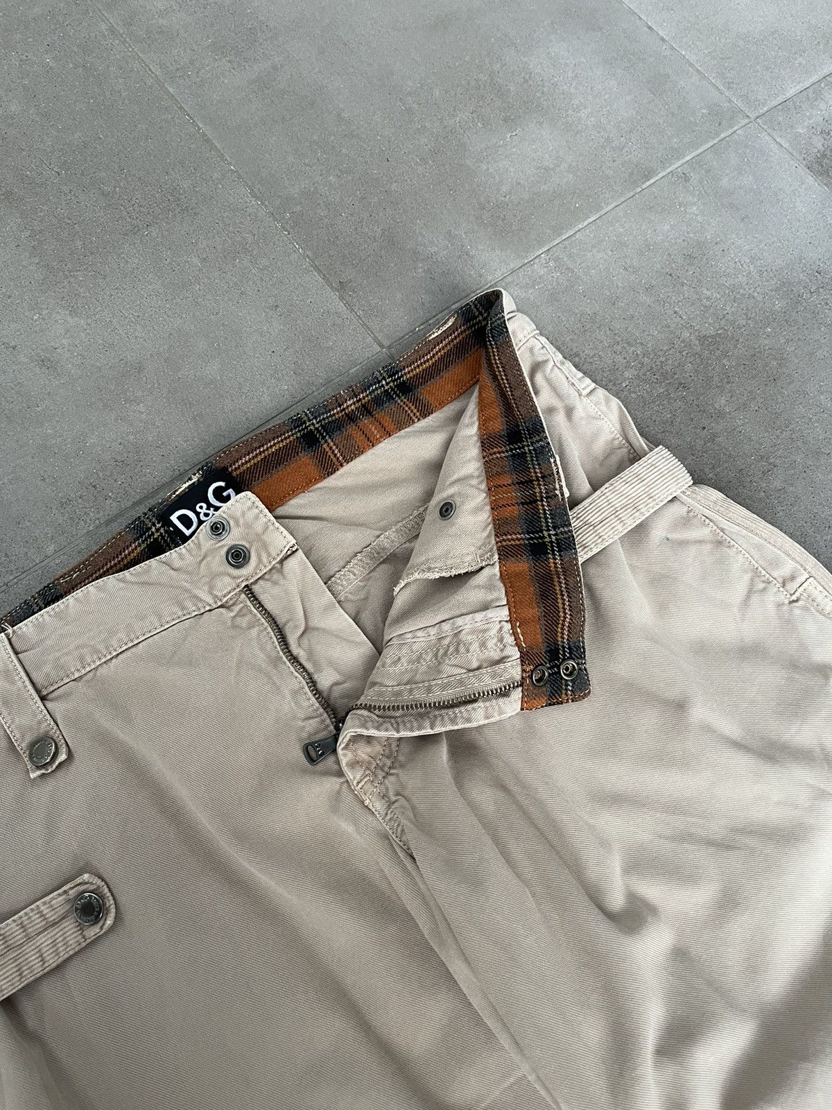 Dolce & Gabbana AW03 Archive Dolce & Gabbana Cargo Beige Pants Size US 34 / EU 50 - 23 Thumbnail