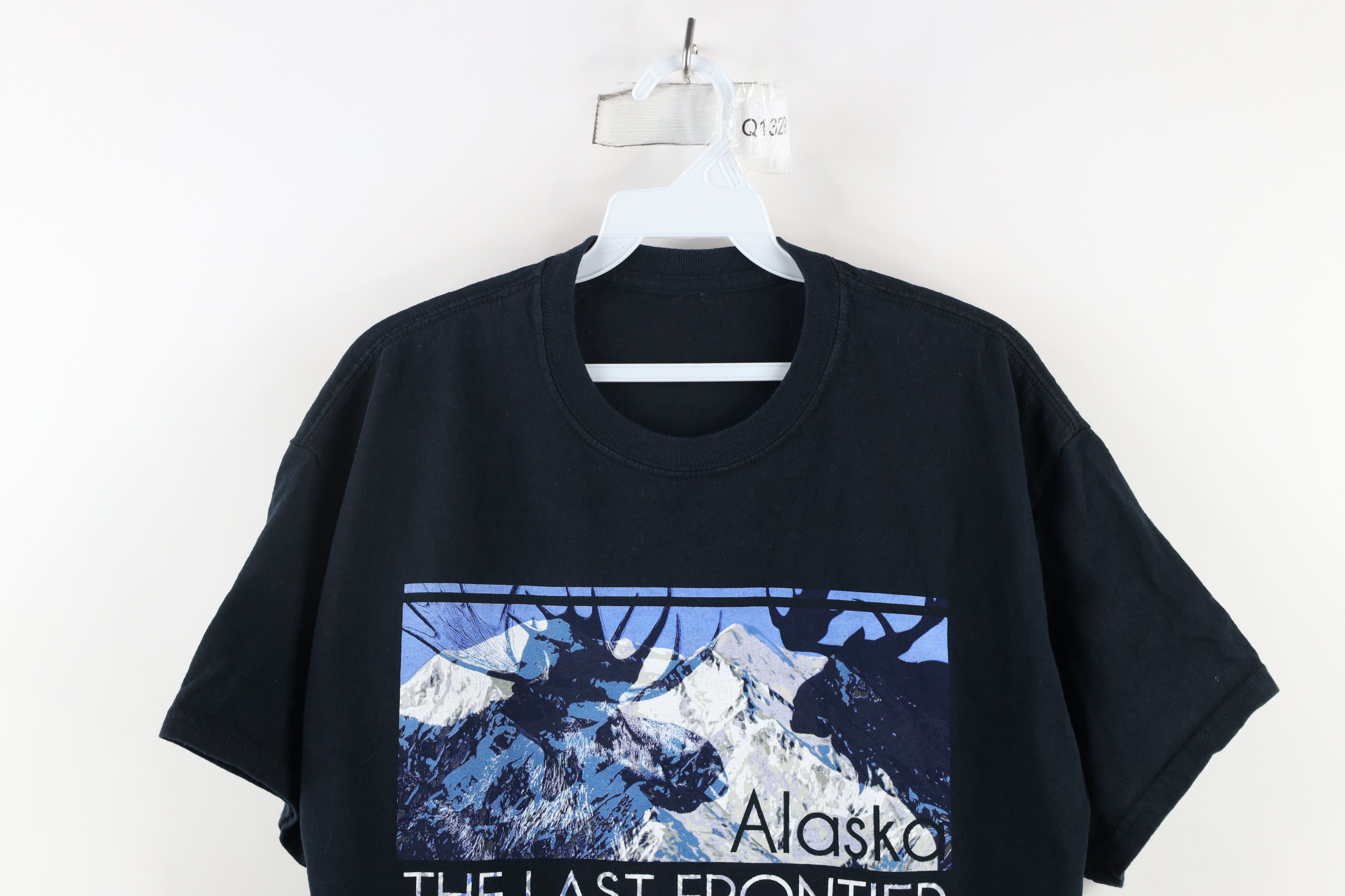 Vintage Vintage 90s Streetwear Out Alaska The Last Frontier T-Shirt Size US L / EU 52-54 / 3 - 2 Thumbnail
