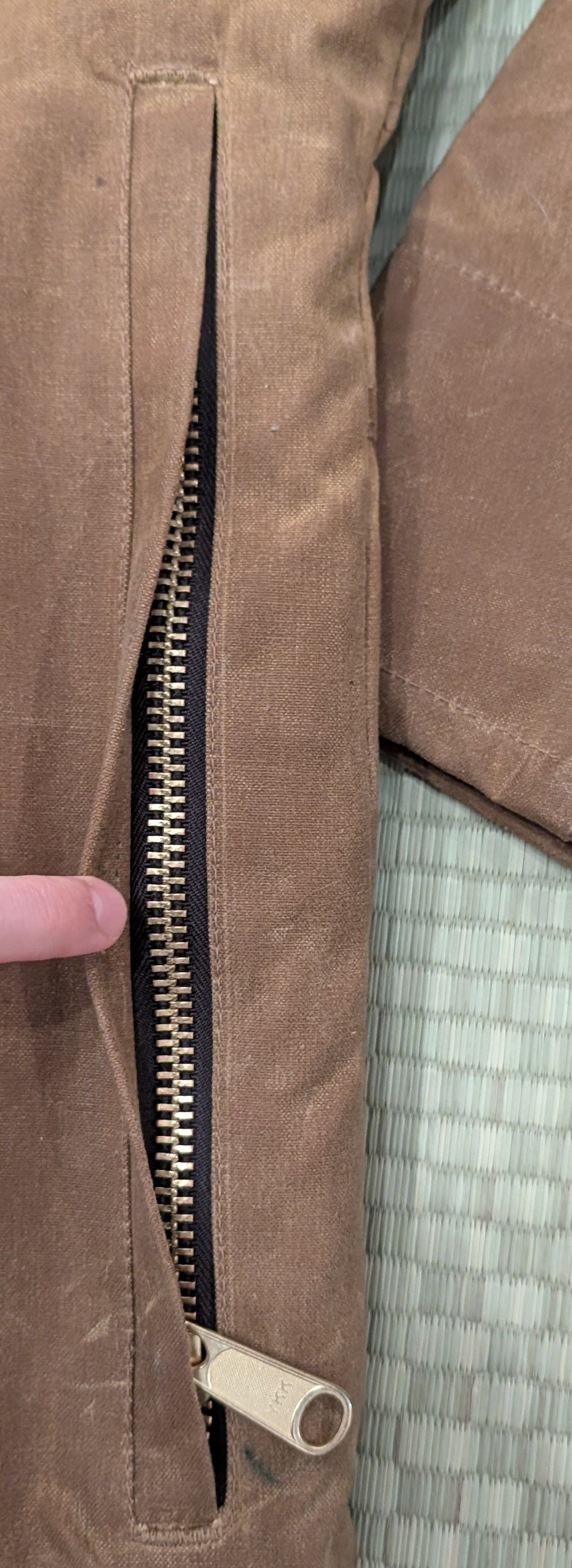 Filson × Sebago RARE Filson x Sebago Tin Cloth Waxed Jacket YKK Made in USA Size US M / EU 48-50 / 2 - 5 Thumbnail