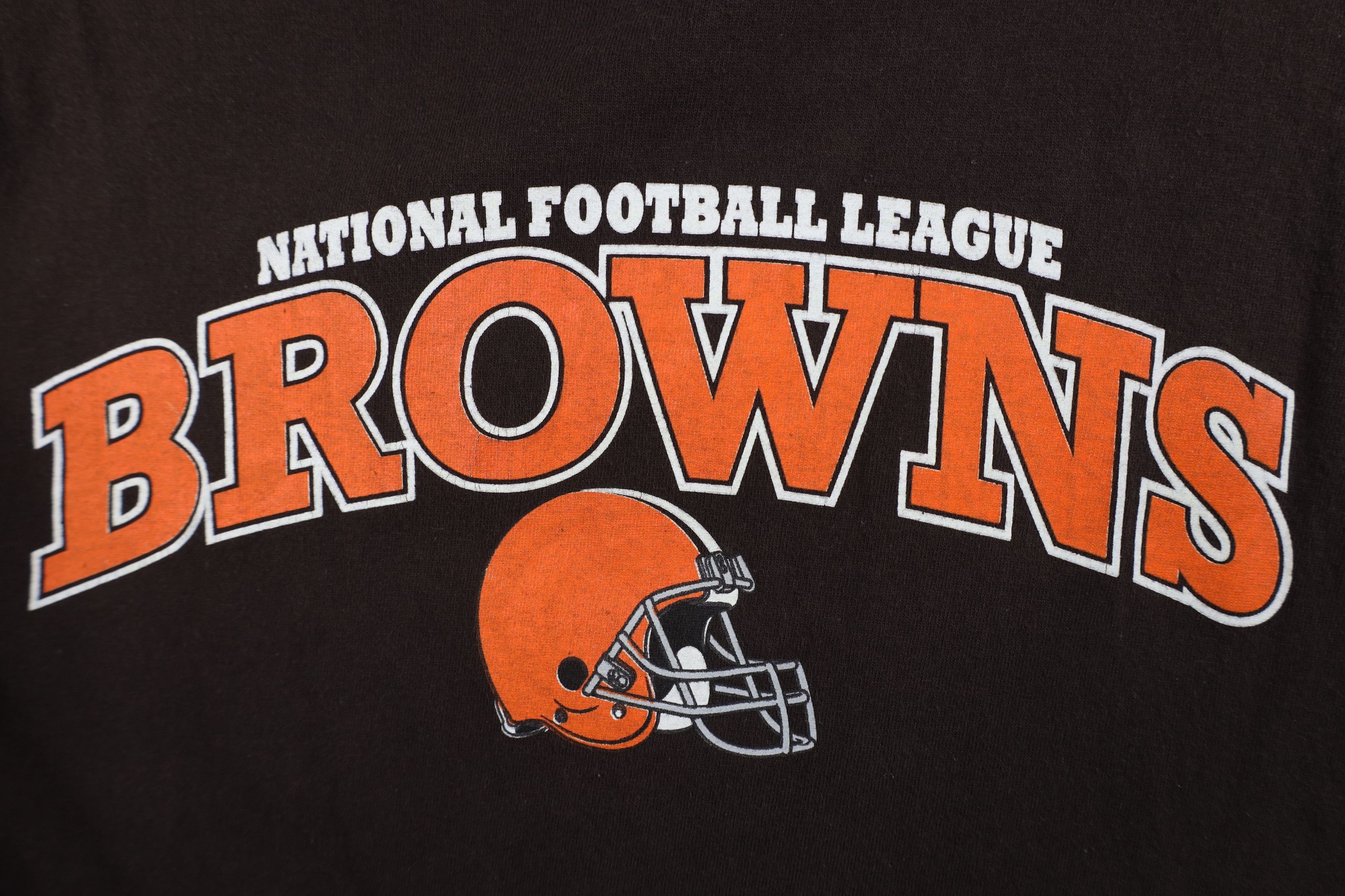 Vintage Vintage Y2K NFL Browns Football Long Sleeve T-Shirt Size US L / EU 52-54 / 3 - 8 Thumbnail