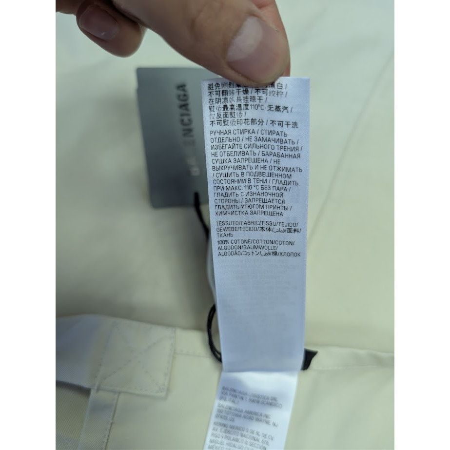 Balenciaga o1rshd1 Erewhon Unisex Papery Cotton Twill Dress in Washed Size US S / EU 44-46 / 1 - 18 Thumbnail