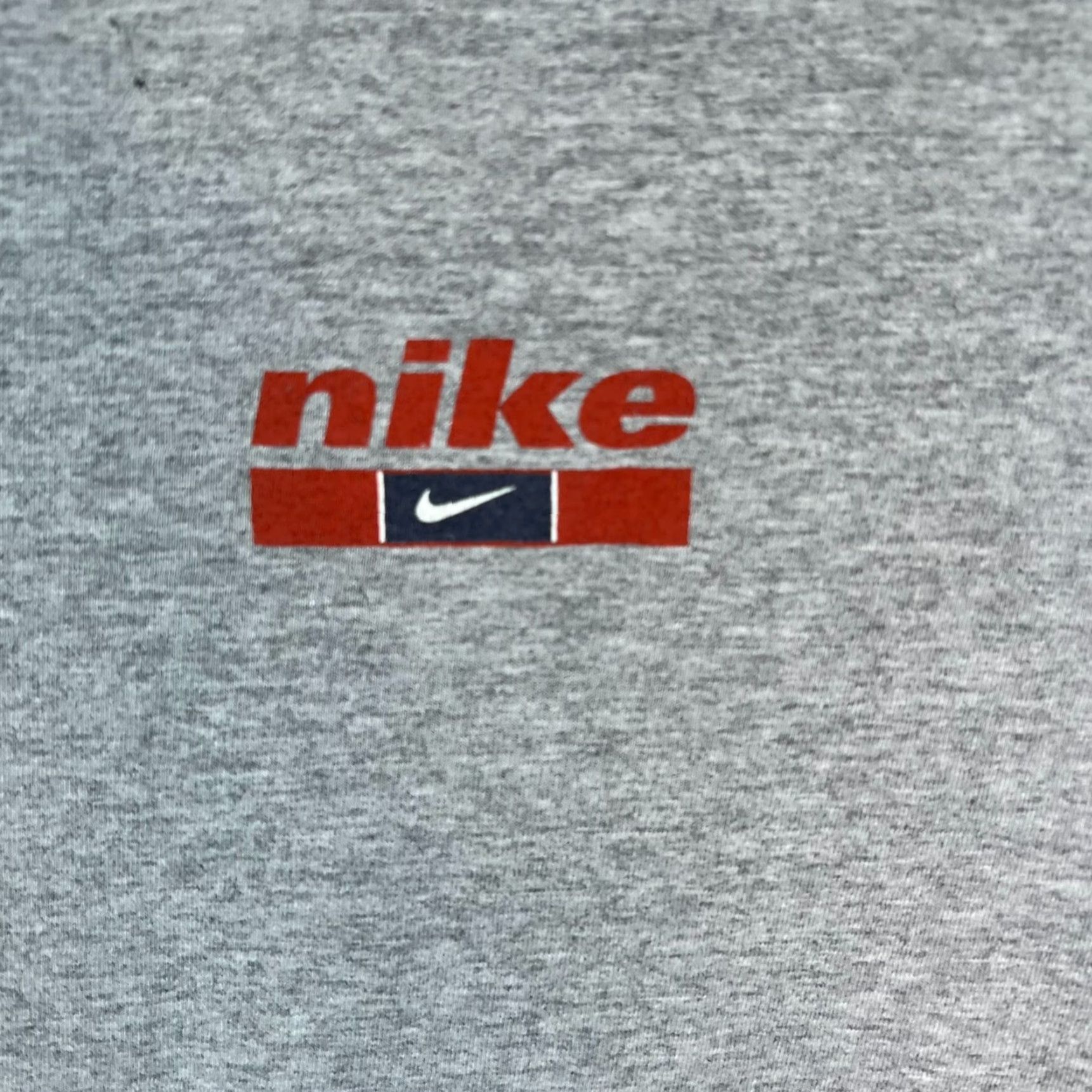 Nike VINTAGE Nike Shirt Adult XL Gray Authentic Athletics Graphic Tee Distressed USA 90s Mens Size US XL / EU 56 / 4 - 2 Thumbnail