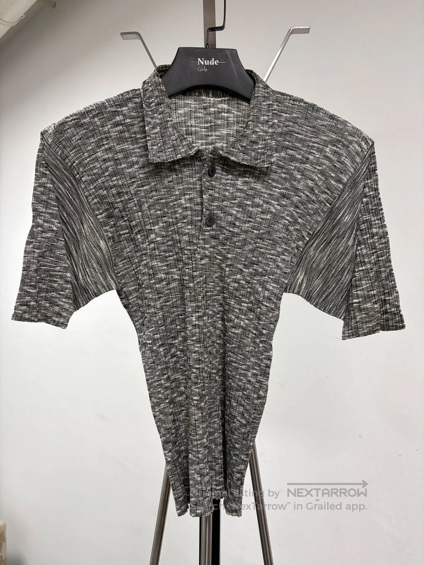 Pleats Please Issey Miyake Pleats Please Issey Miyake Short Sleeve Top. Size L / US 10 / IT 46 - 1 Thumbnail