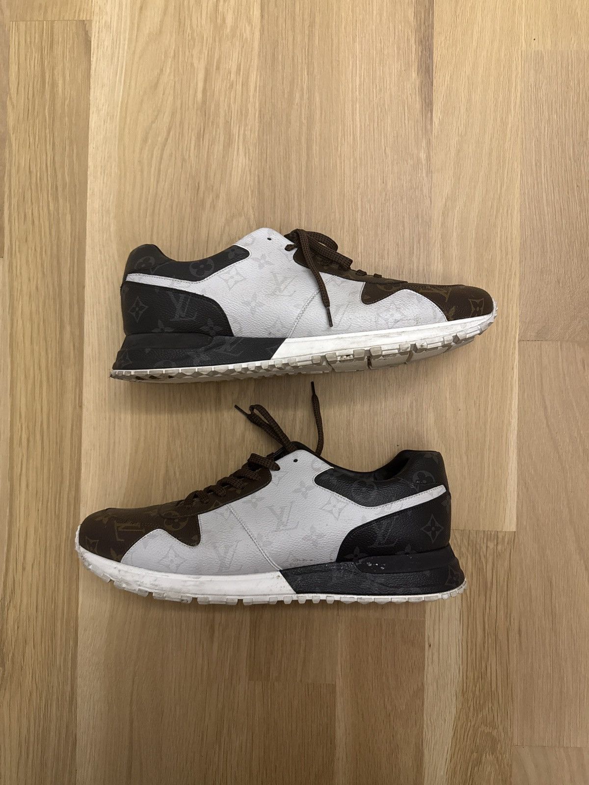 Louis Vuitton Louis Vuitton Sneakers Size US 12 / EU 45 - 1 Thumbnail