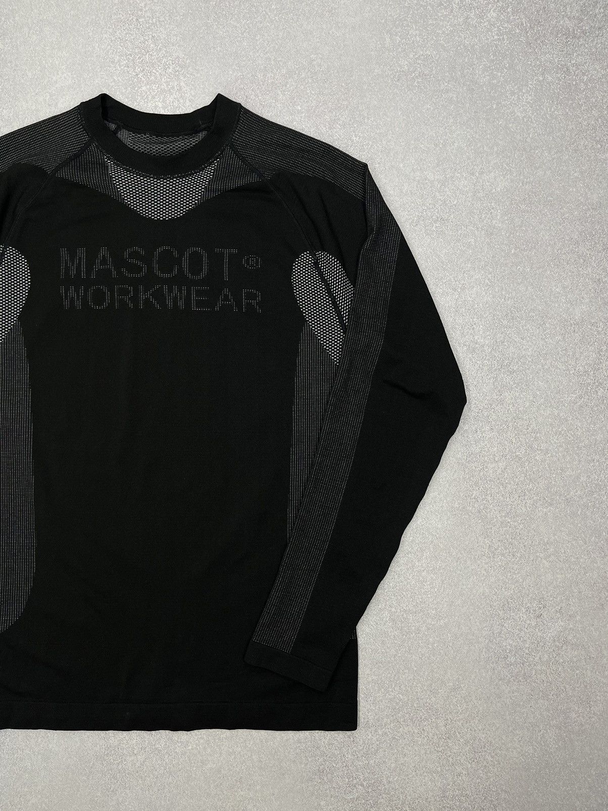 Other Mens Mascot Workwear Under Shirt Longsleeve Termo Size US M / EU 48-50 / 2 - 4 Thumbnail
