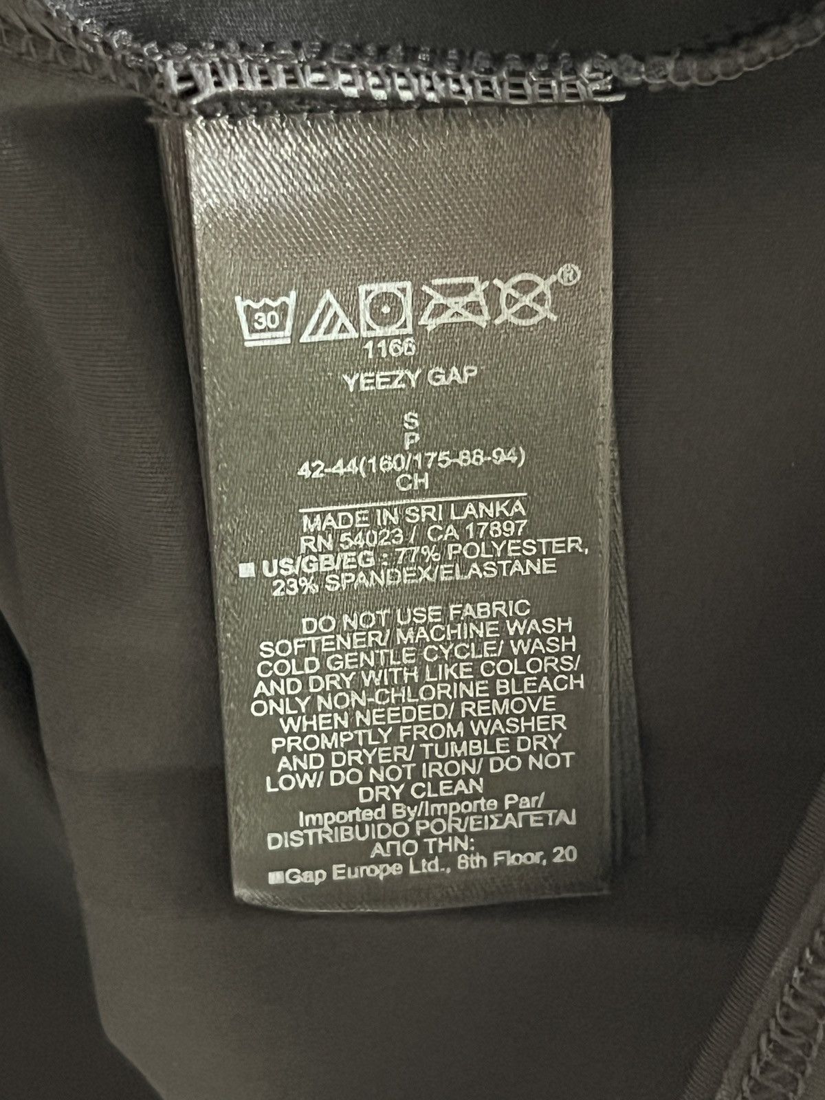 Balenciaga × Gap × Kanye West Yeezy Gap Balenciaga Second Skin Size Small Size US S / EU 44-46 / 1 - 5 Thumbnail