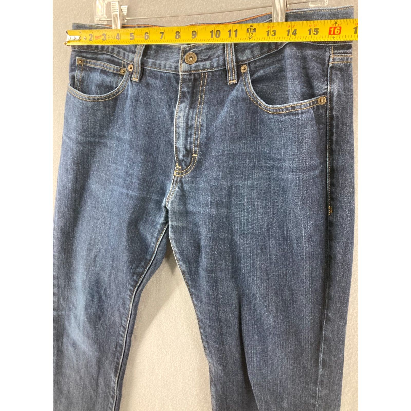 J.Crew J.CREW Jeans Mens 33x30 The Duggs Med Blue Straight Leg Slim Vintage No 5-Pocket Denim Cotton Blend Modern Fit Size US 33 - 2 Thumbnail