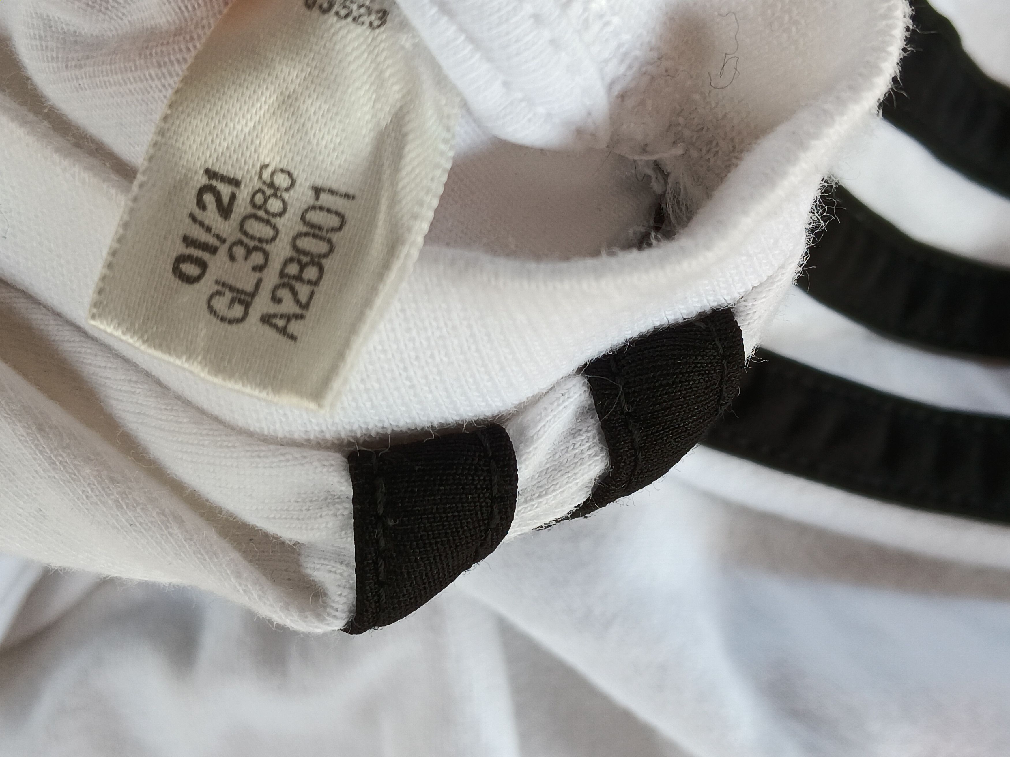 Adidas × Disney Adidas collaboration with Disney Size US L / EU 52-54 / 3 - 6 Thumbnail