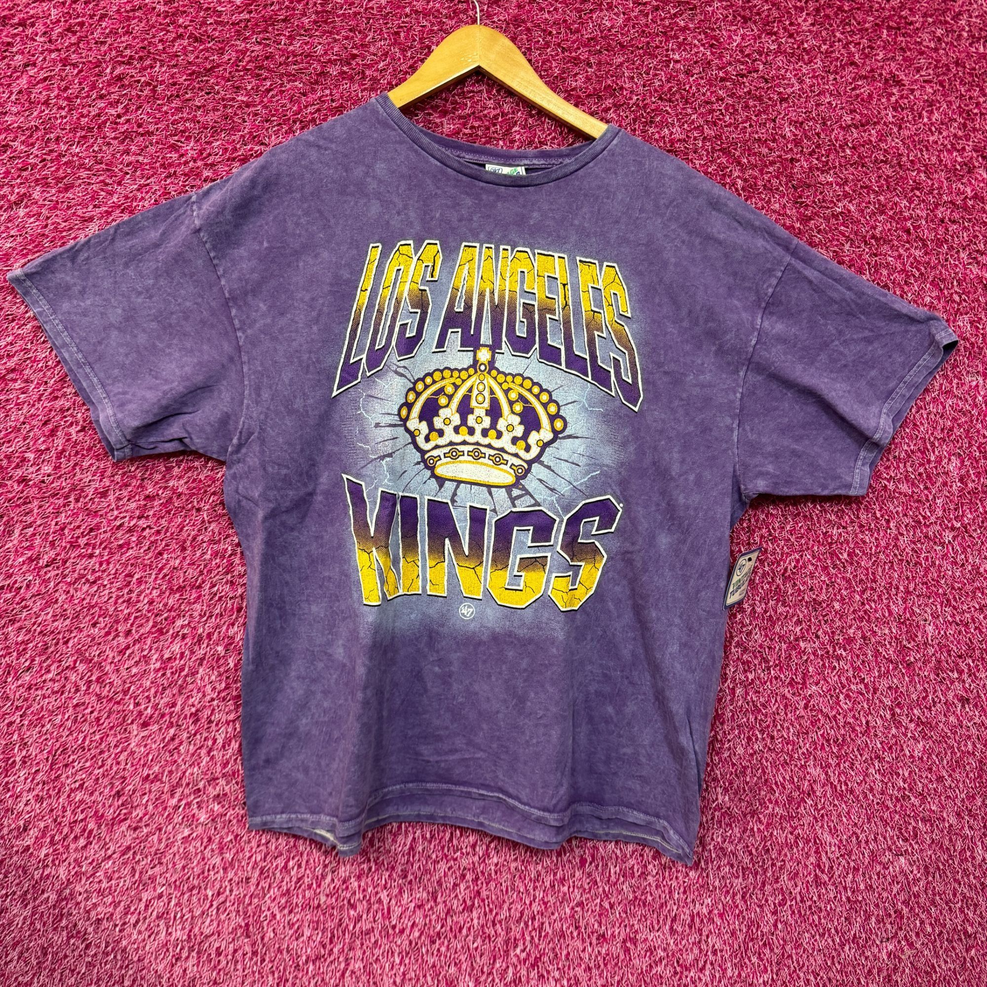 47 Brand Los Angeles Kings Throwback Team Logo NHL T-shirt Size 2XL Size US XXL / EU 58 / 5 - 1 Thumbnail