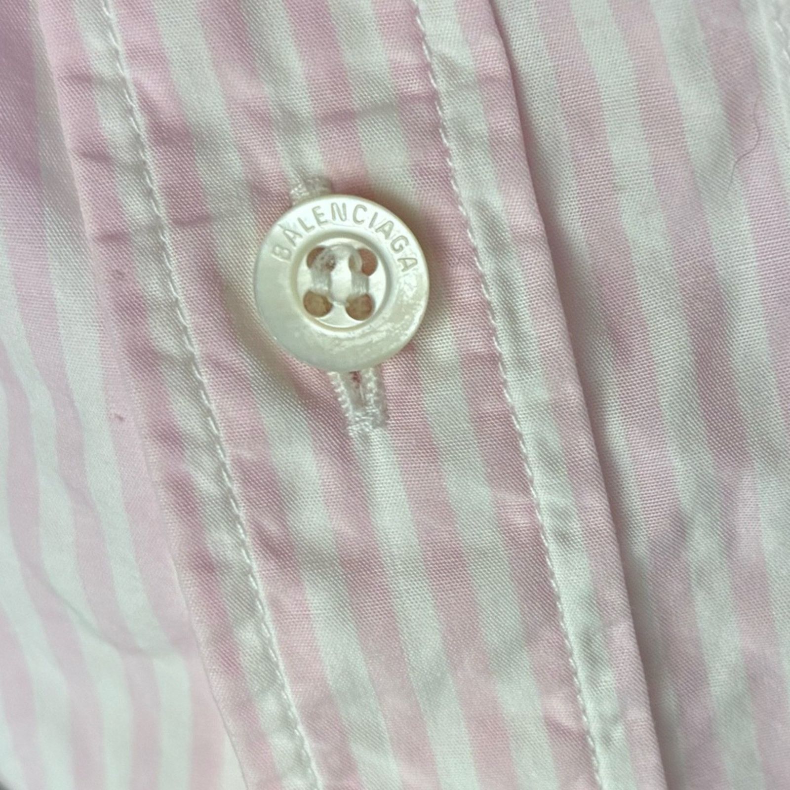 Balenciaga Balenciaga New Swing Logo Button Down Striped Shirt Size XS Size XXS / US 00 / IT 34 - 14 Thumbnail