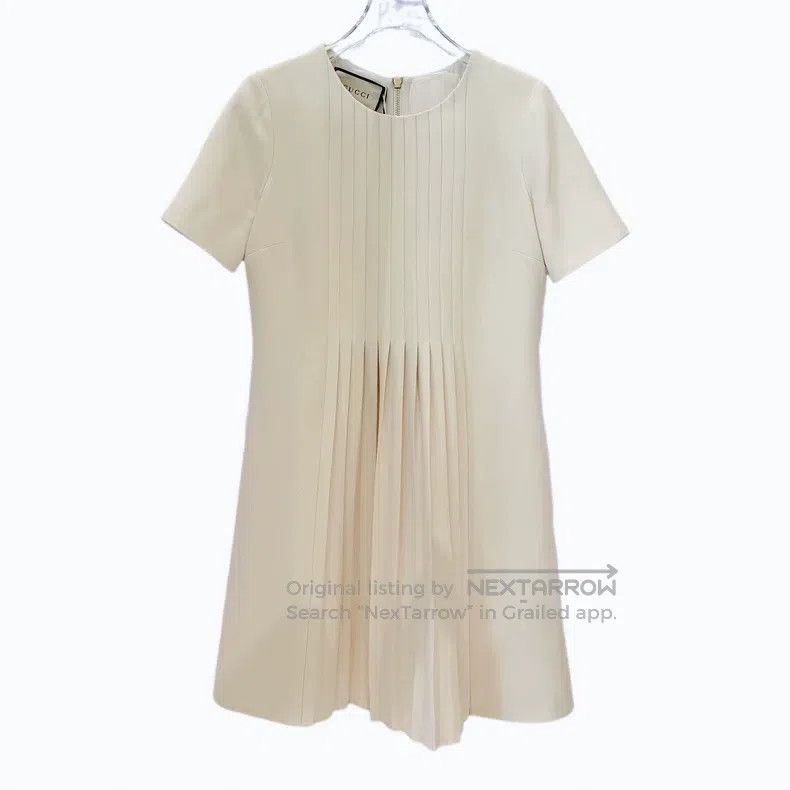 Gucci Gucci Beige pleated design mulberry silk round-neck short- Size XS / US 0-2 / IT 36-38 - 1 Thumbnail