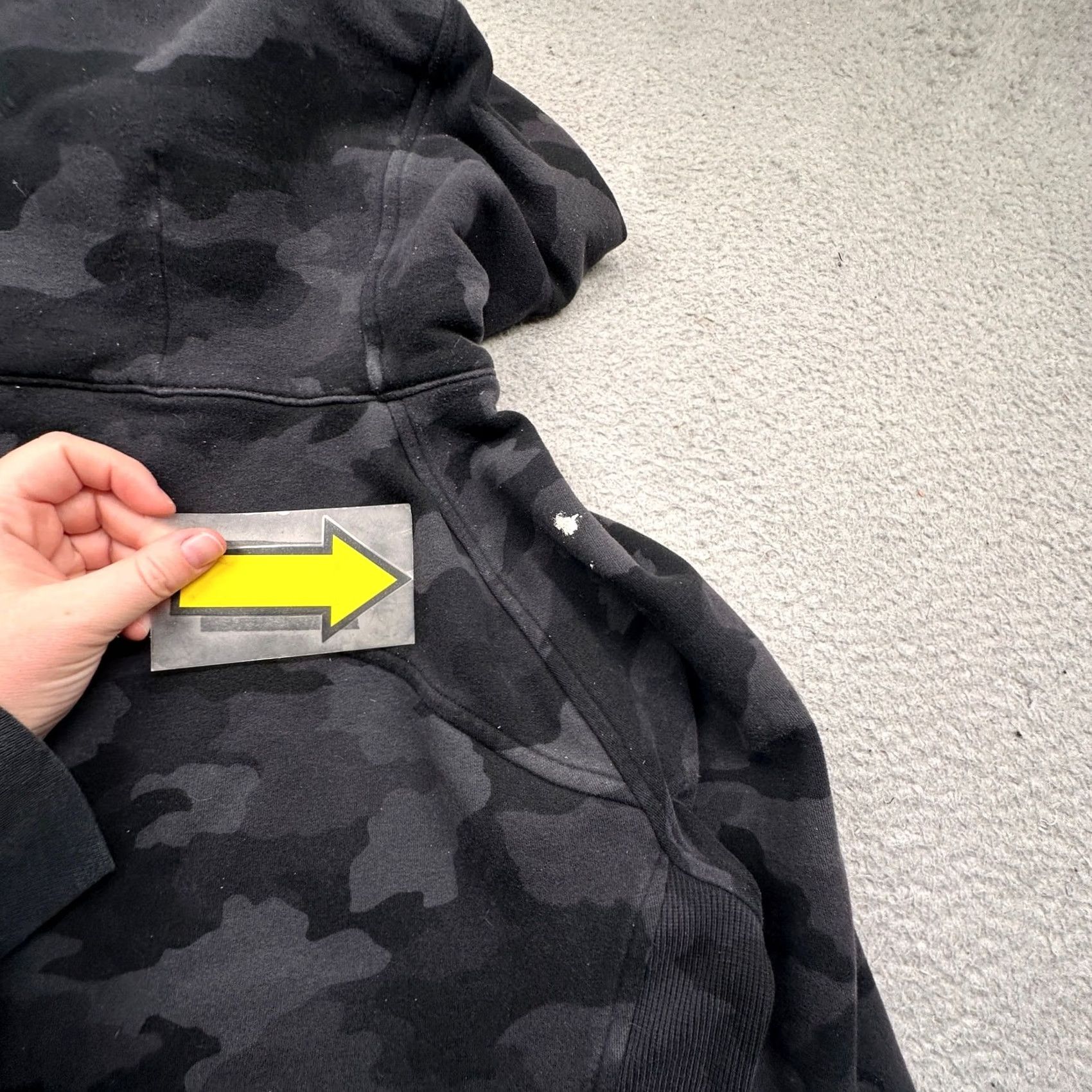 Lululemon VINTAGE? Lululemon Scuba Hoodie Jacket Womens 6 Camouflage Black Gray Full Zip Jacket Womens 6 Black Gray Camouflage Full Zip Mens? Size M / US 6-8 / IT 42-44 - 5 Thumbnail