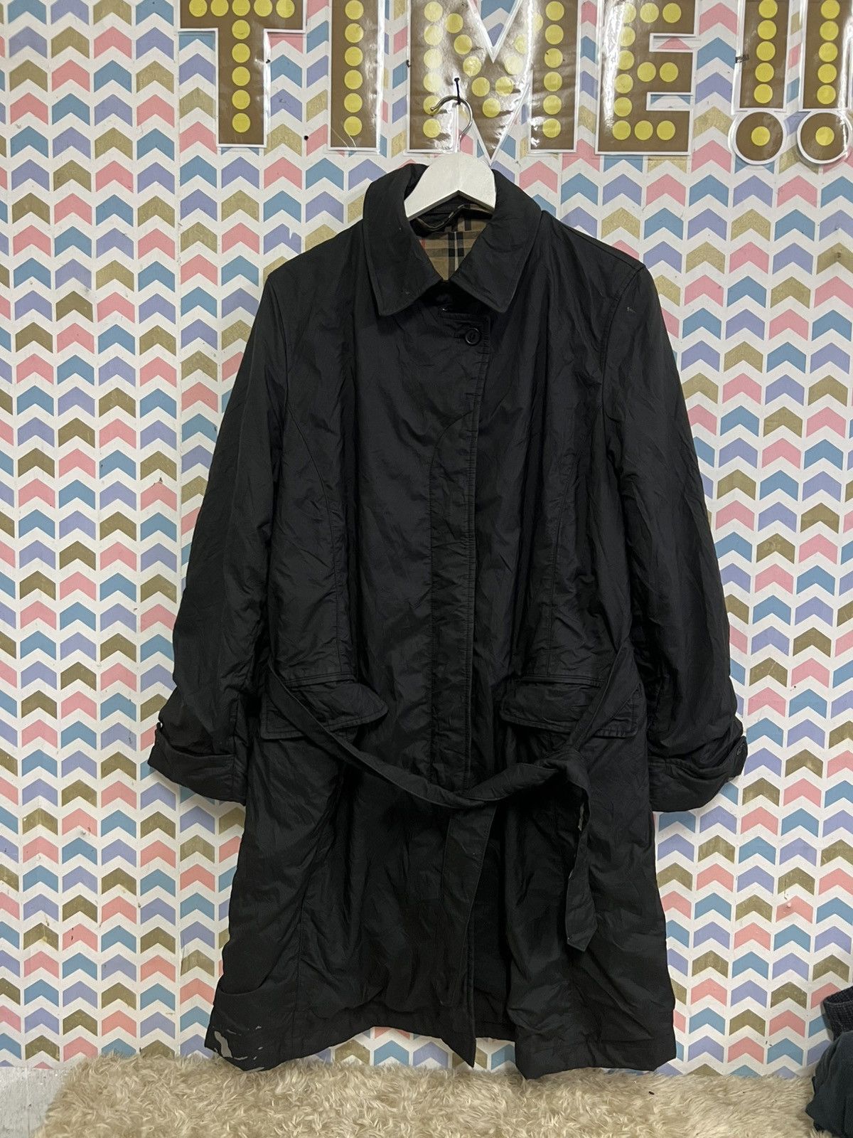 Burberry Burberry Coat jacket Size M / US 6-8 / IT 42-44 - 1 Thumbnail