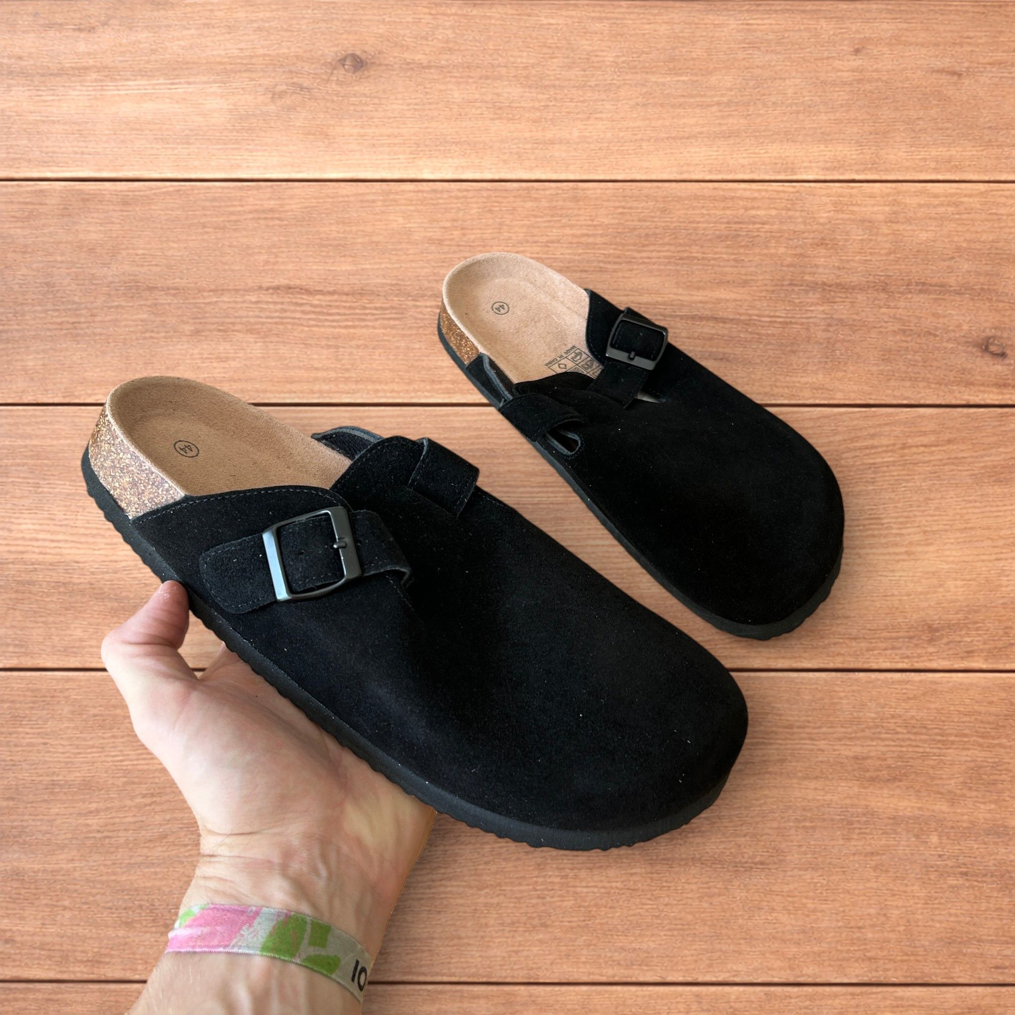 Japanese Brand Lovely suede mules clogs shoes in black. Size US 11 / EU 44 - 1 Thumbnail