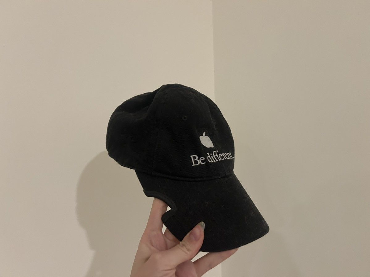 Balenciaga Balenciaga - be different cap Size 28 - 1 Thumbnail