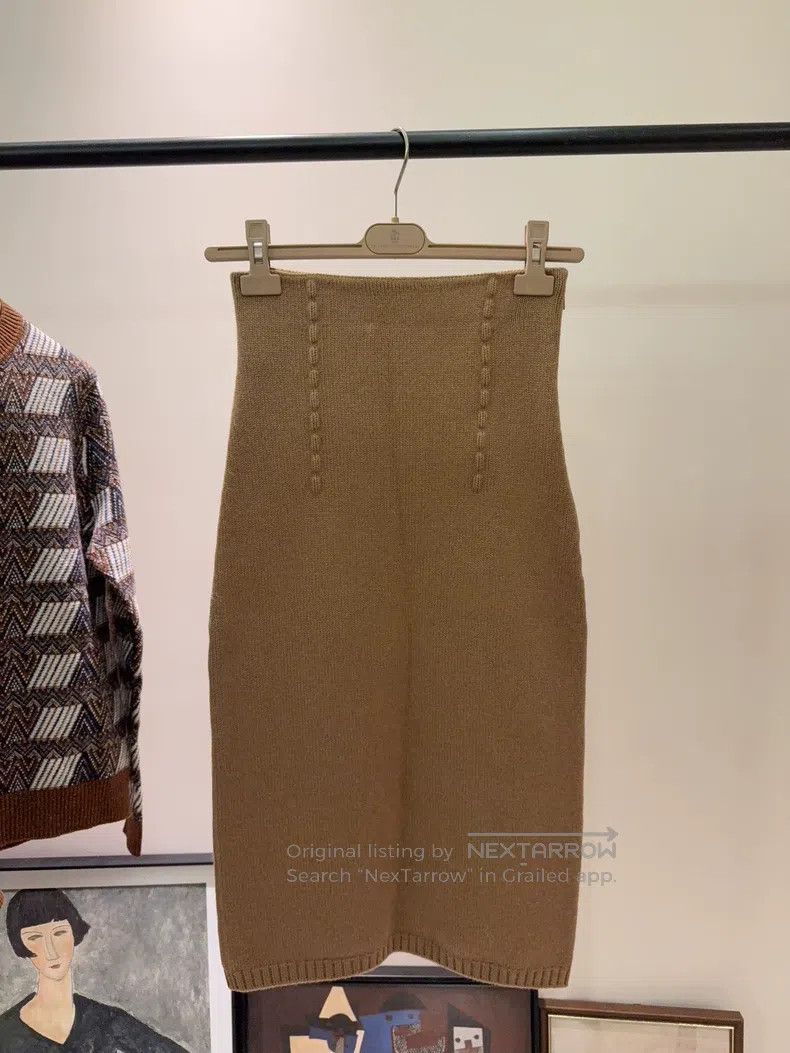 Fendi Fendi Show model cashmere skirt Size 26" / US 2 / IT 38 - 2 Thumbnail