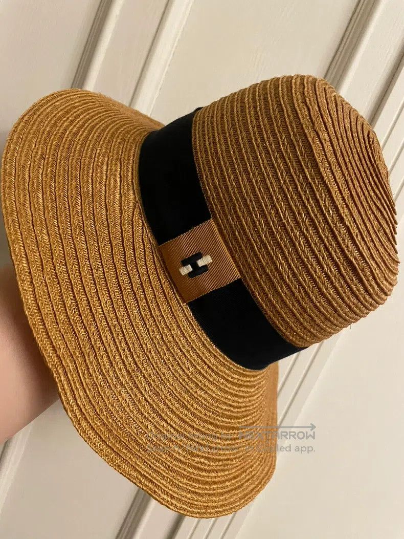Hermes Hermes size 57 Classic straw hat Size ONE SIZE - 1 Thumbnail