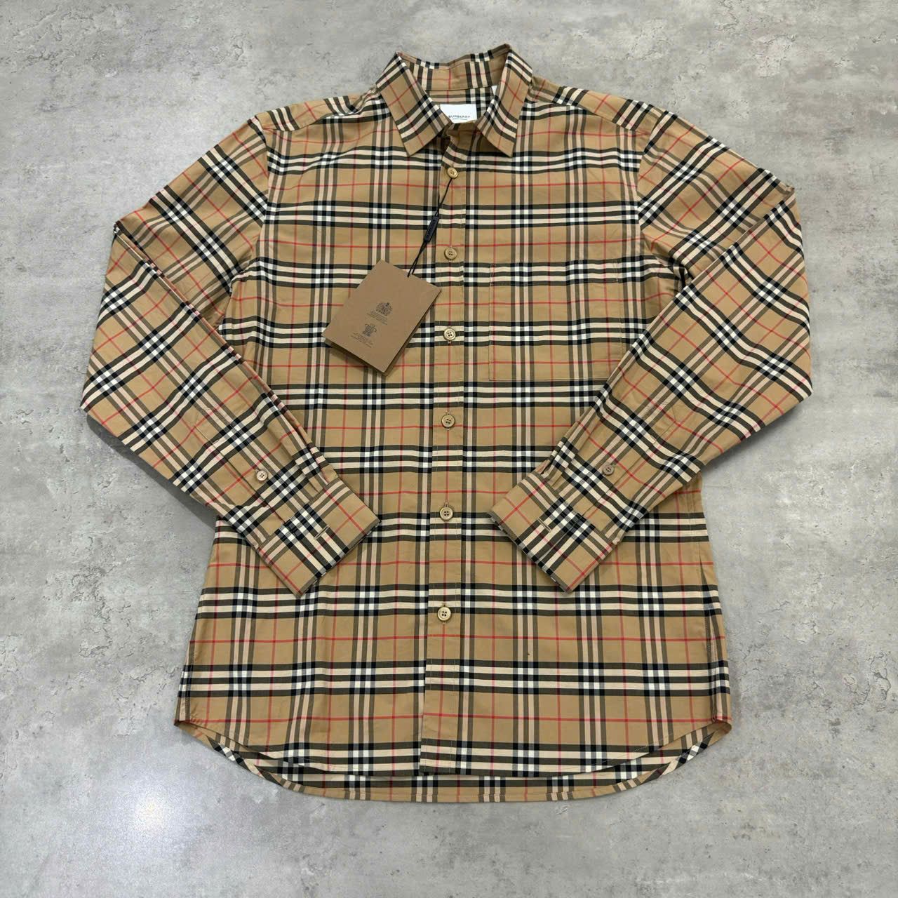 Burberry BURBERRY Vintage Long Shirt Size US S / EU 44-46 / 1 - 1 Thumbnail