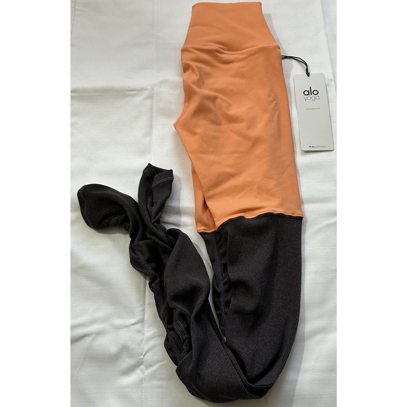 Alo NWT-Women's ALO Yoga Leggings-Orange/Gray Size XXS Size 25" / US 0 / IT 36 - 4 Thumbnail