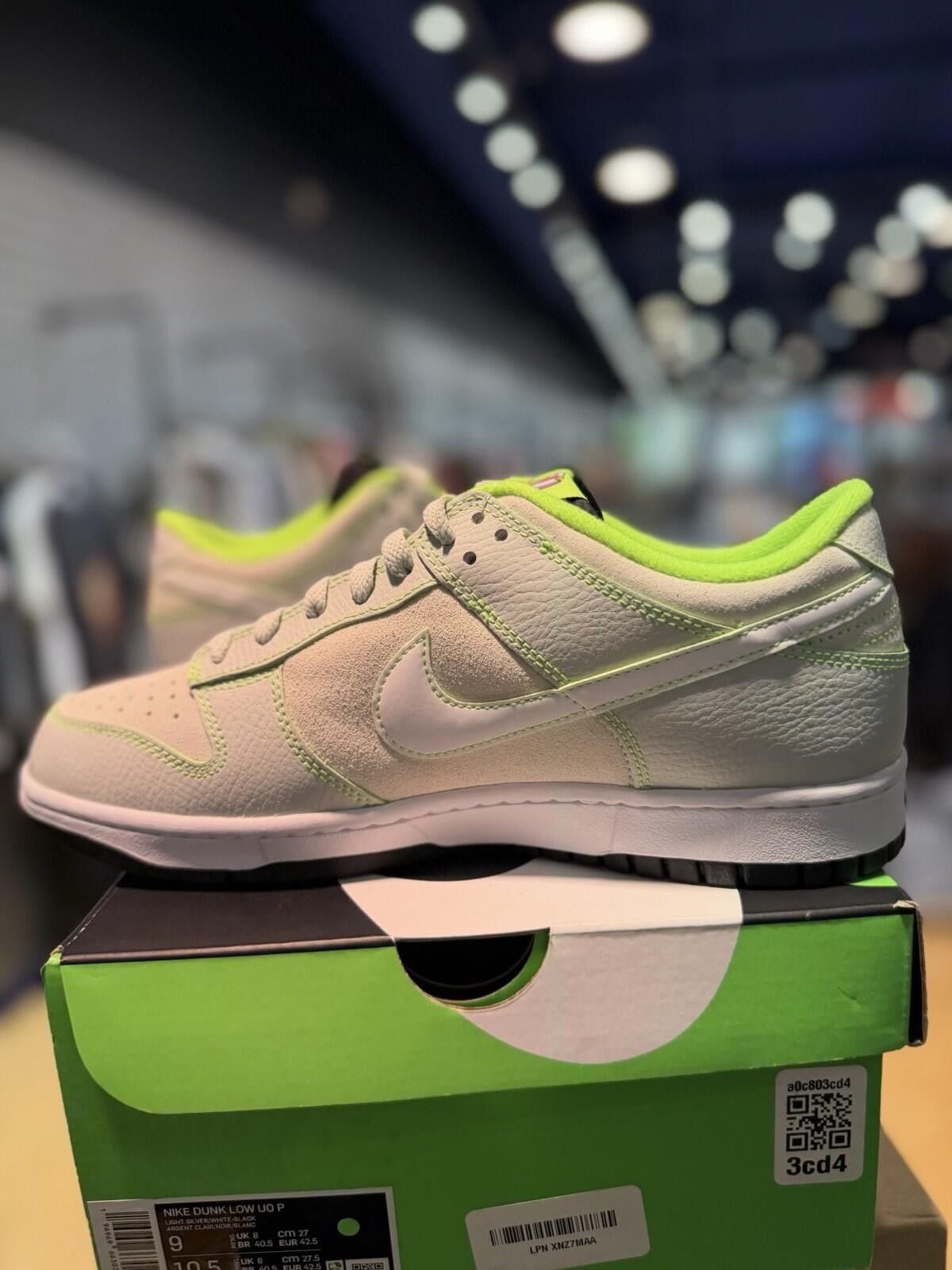Nike Nike Dunk Low 'University of Oregon' Men's Size 9 Size US 9 / EU 42 - 6 Thumbnail