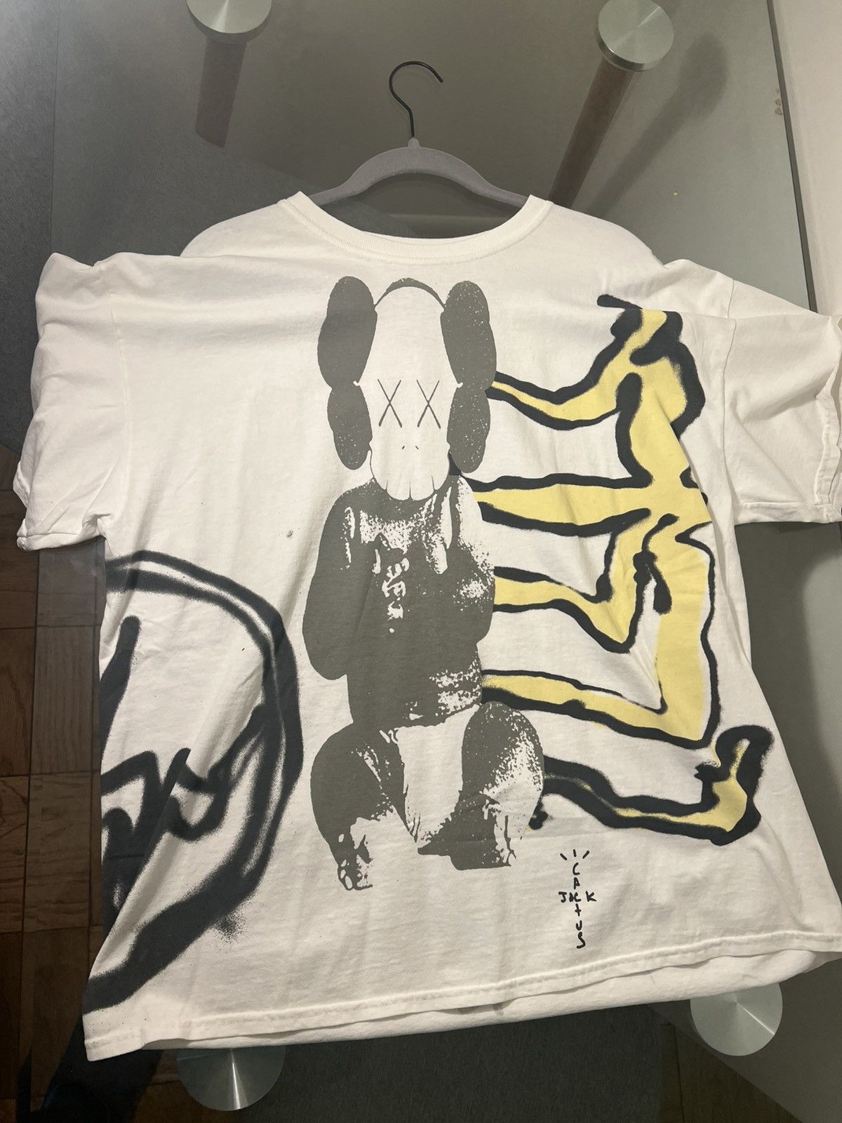 Fragment Design × Kaws × Travis Scott NEVER WORN✅ Travis Scott Kaws Fragment Tee Size US L / EU 52-54 / 3 - 1 Thumbnail