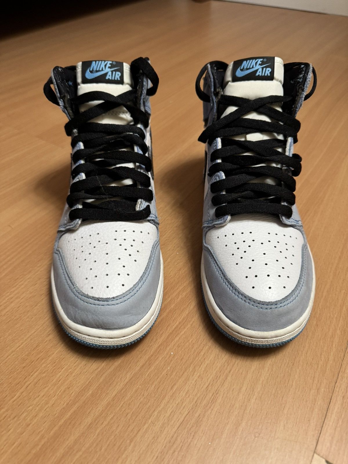 Jordan Brand Air Jordan 1 High UNC Size US 7 / EU 40 - 1 Thumbnail