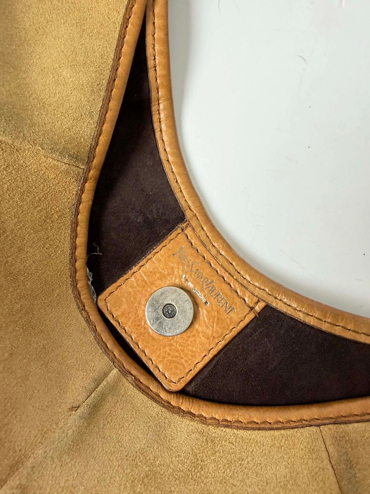 Saint Laurent Paris Yves Saint Laurent Taupe Suede Mombasa Hobo Bag Size ONE SIZE - 12 Thumbnail