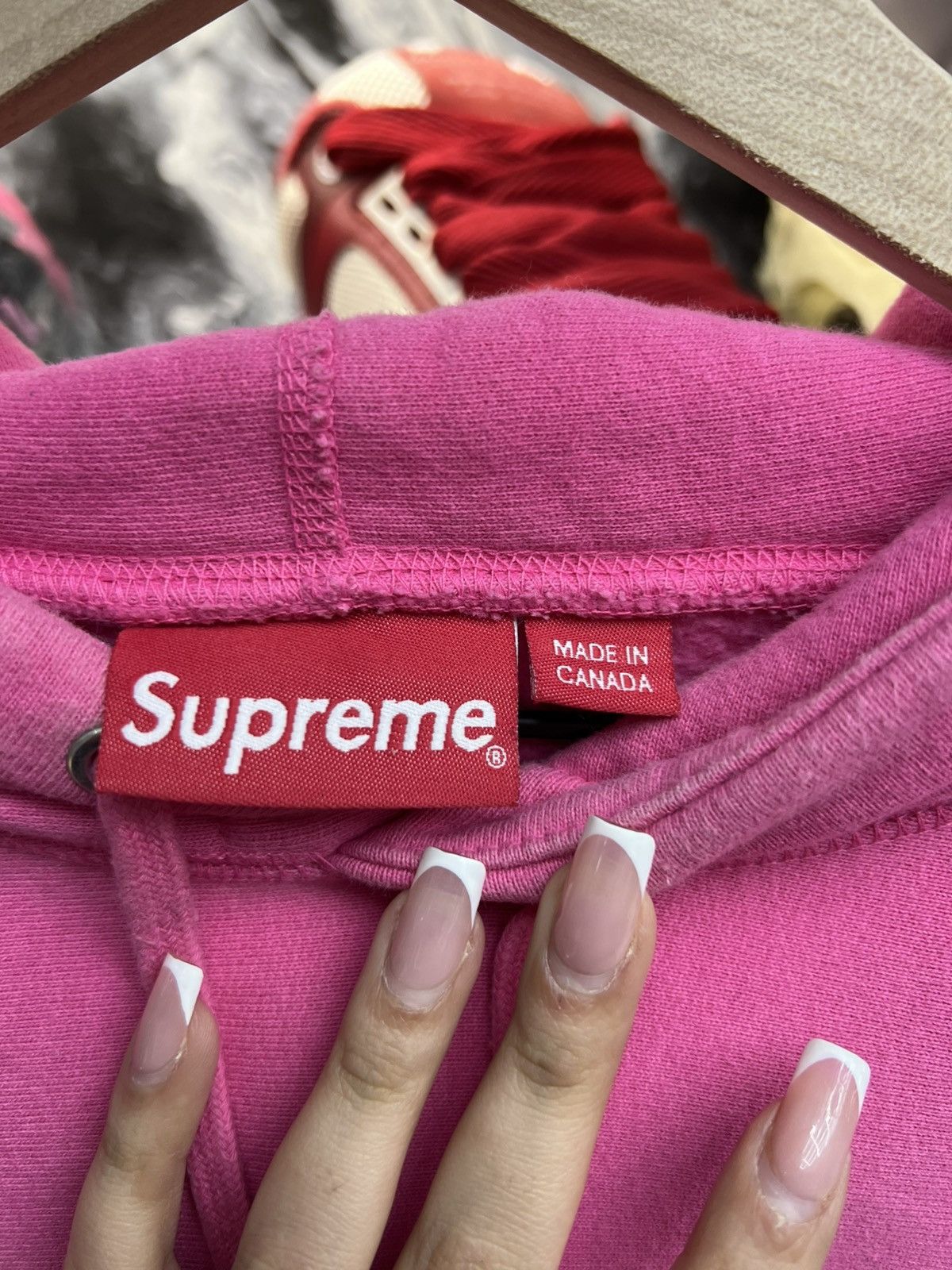 Supreme Supreme FW17 Magenta Box Logo Size US XL / EU 56 / 4 - 6 Thumbnail