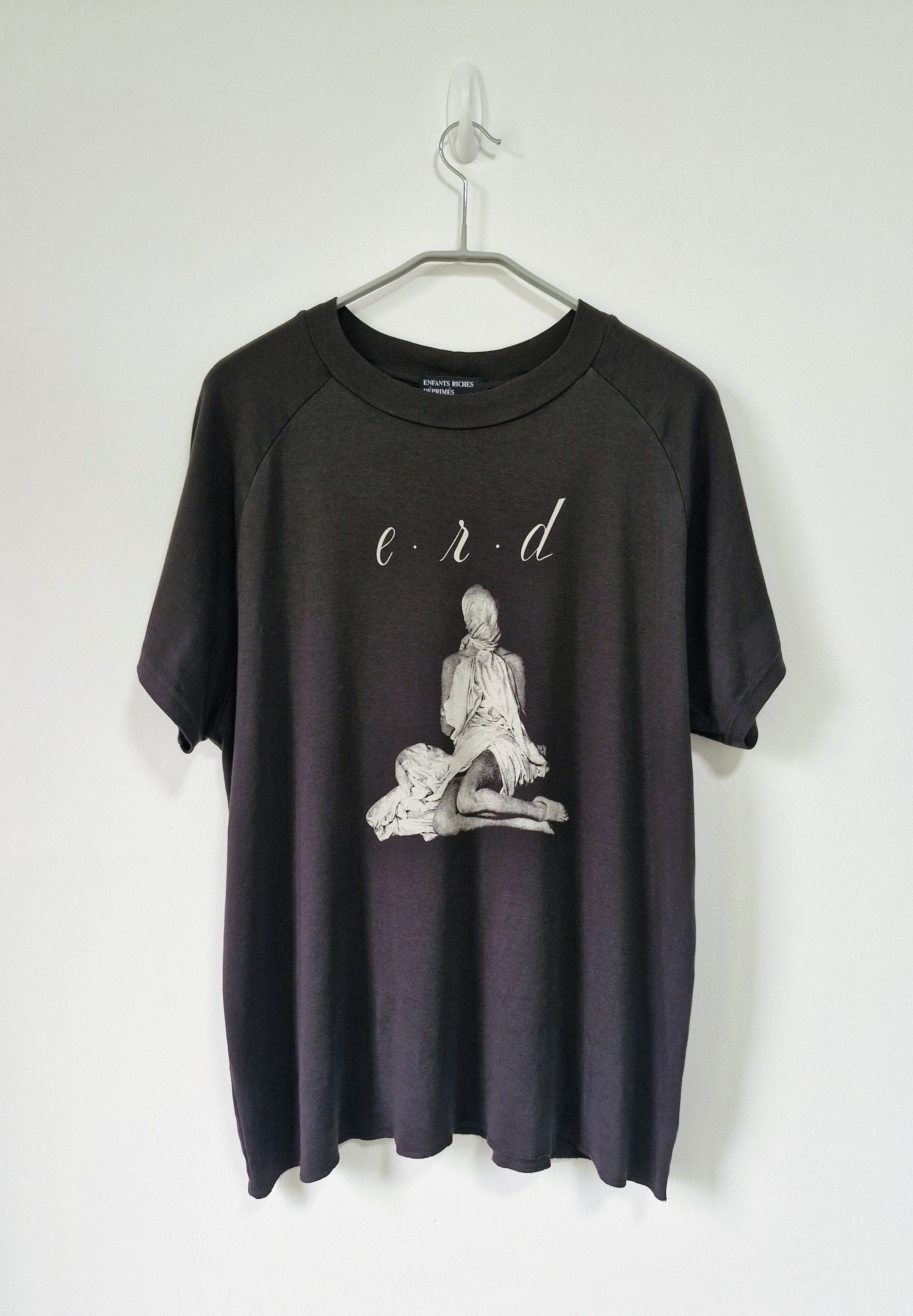 Enfants Riches Deprimes AW25 ERD Woman In Sheet Raglan T-shirt Size US L / EU 52-54 / 3 - 1 Thumbnail