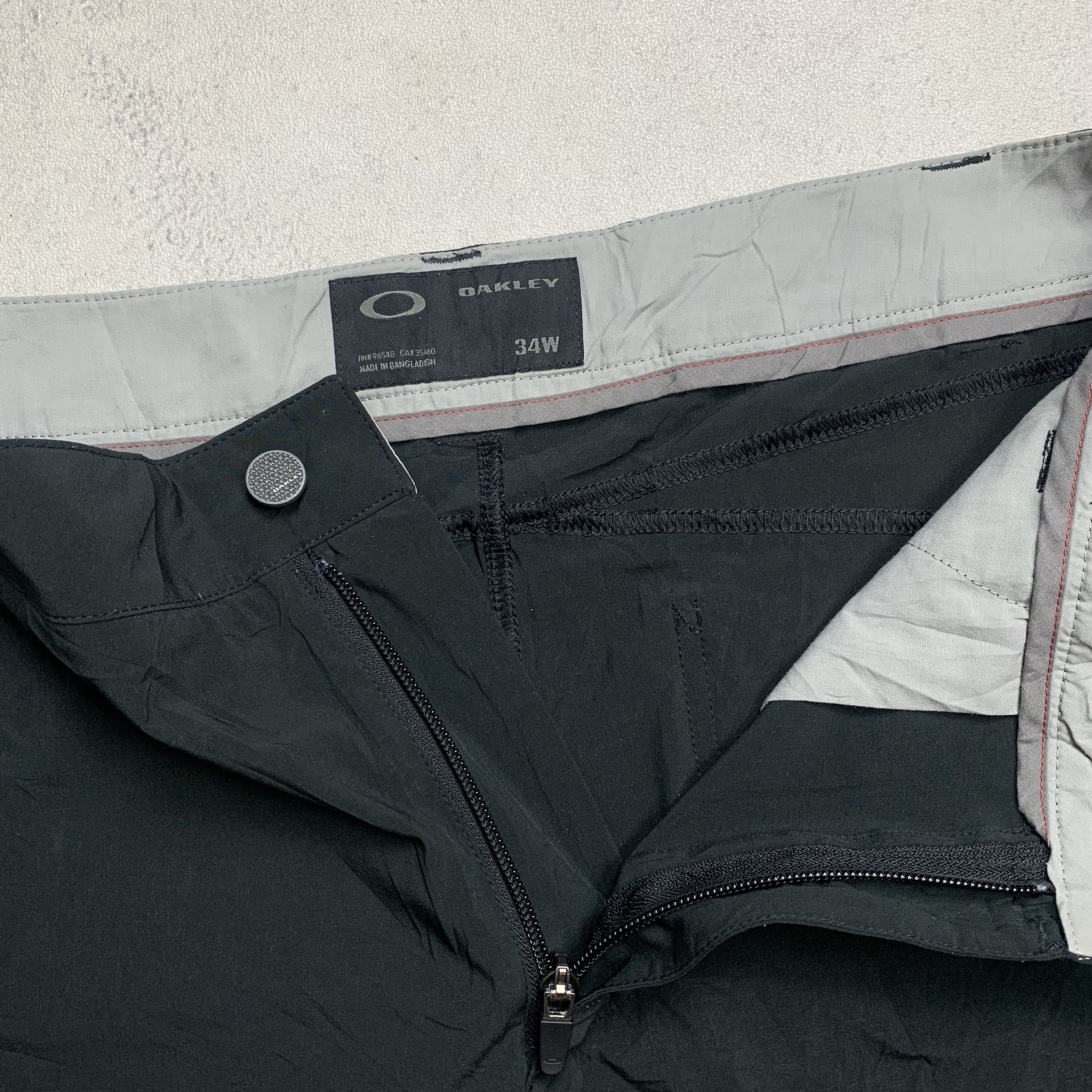Oakley Oakley Shorts Pants Size US 34 / EU 50 - 5 Thumbnail