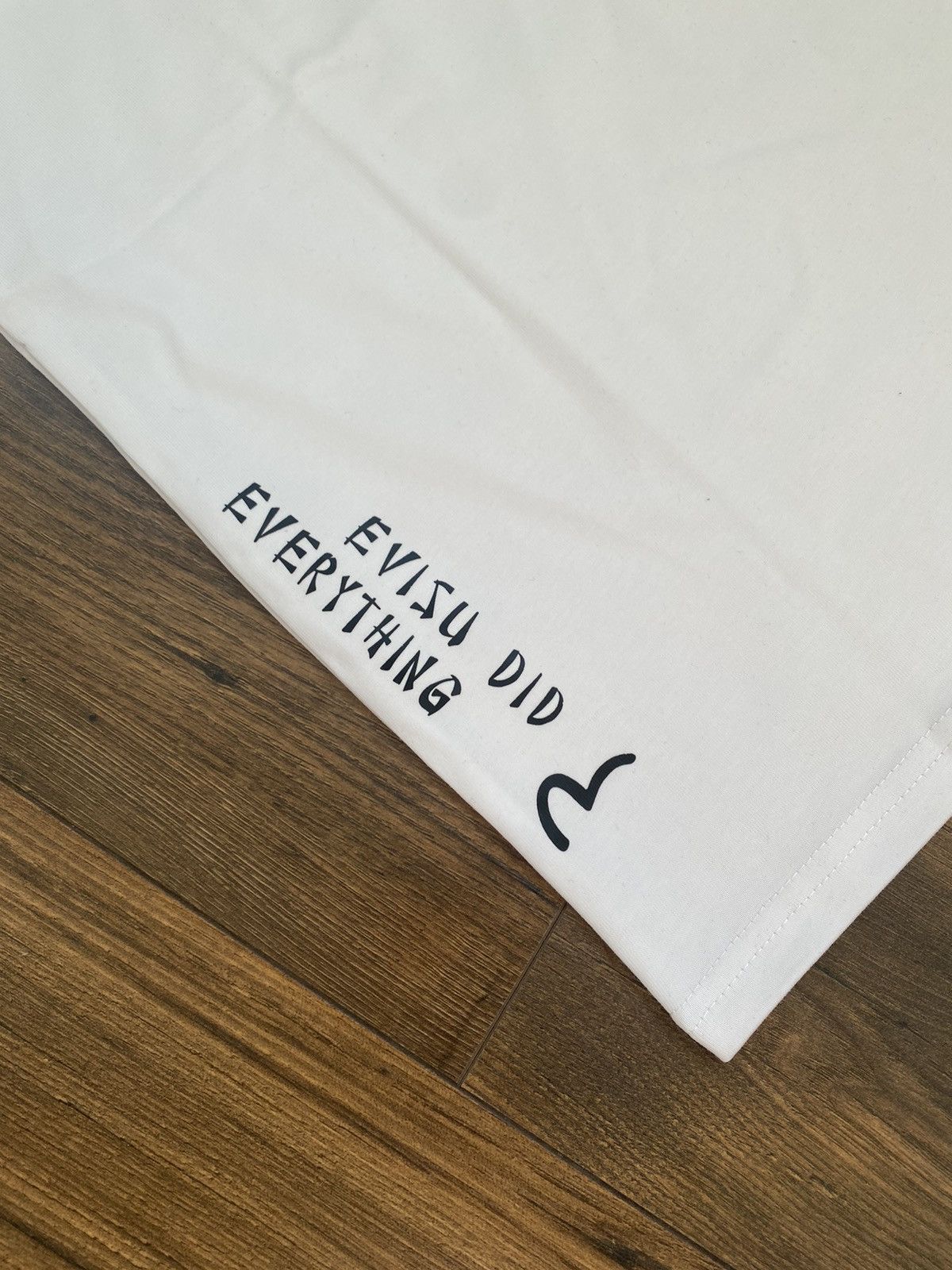 Evisu × Japanese Brand Evisu Big White Logo T-shirt Size M Size US M / EU 48-50 / 2 - 5 Thumbnail