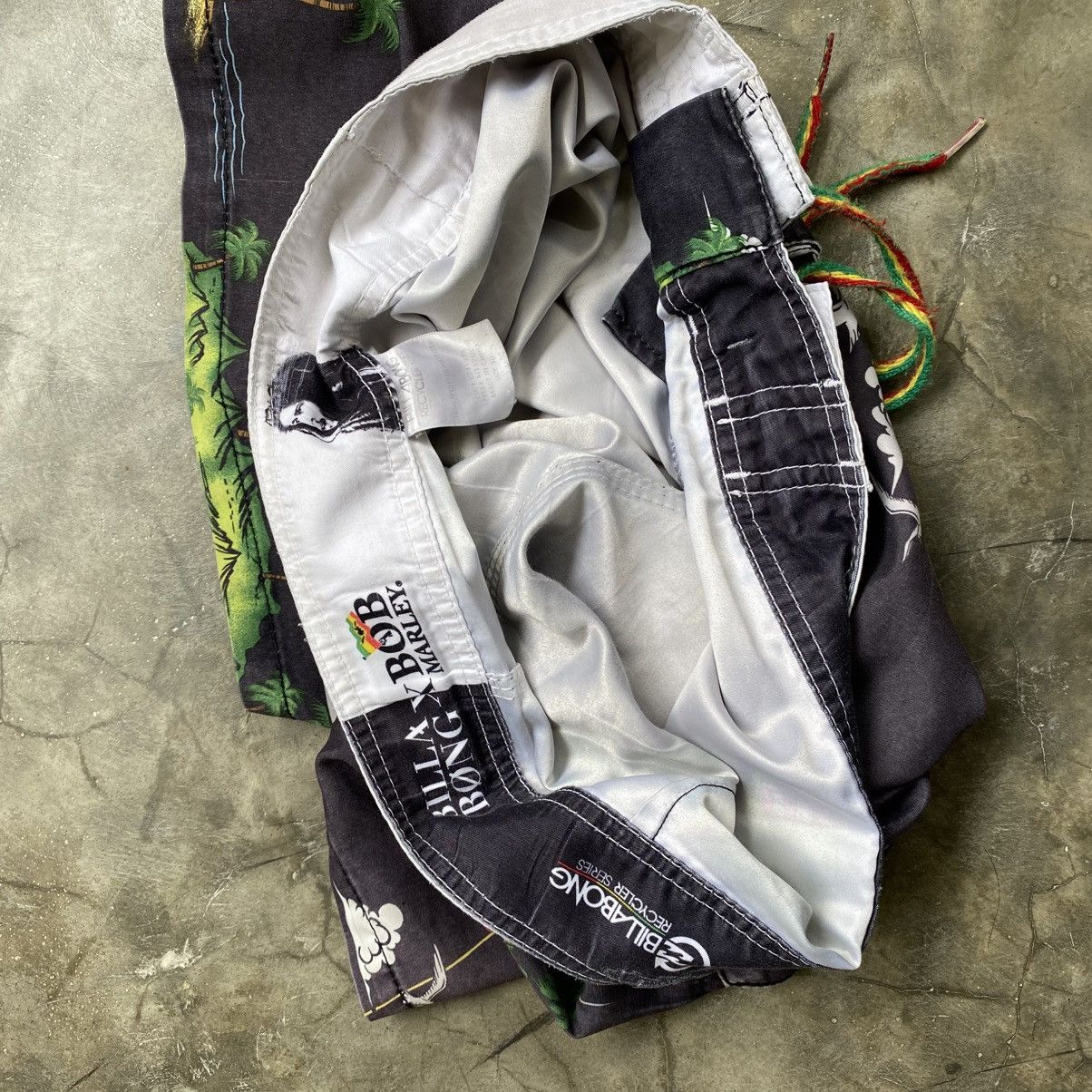 Billabong 90s Bilabong X Bob Marley Surfing Short Pants Size US 30 / EU 46 - 7 Thumbnail