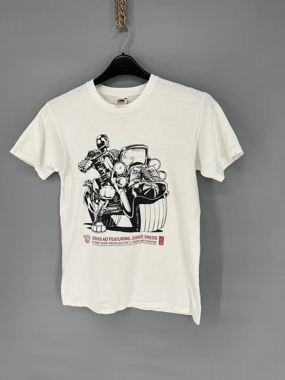 Vintage Vintage Judge Dredd Rogue Trooper 2000 AD T Shirt Size US S / EU 44-46 / 1 - 3 Thumbnail
