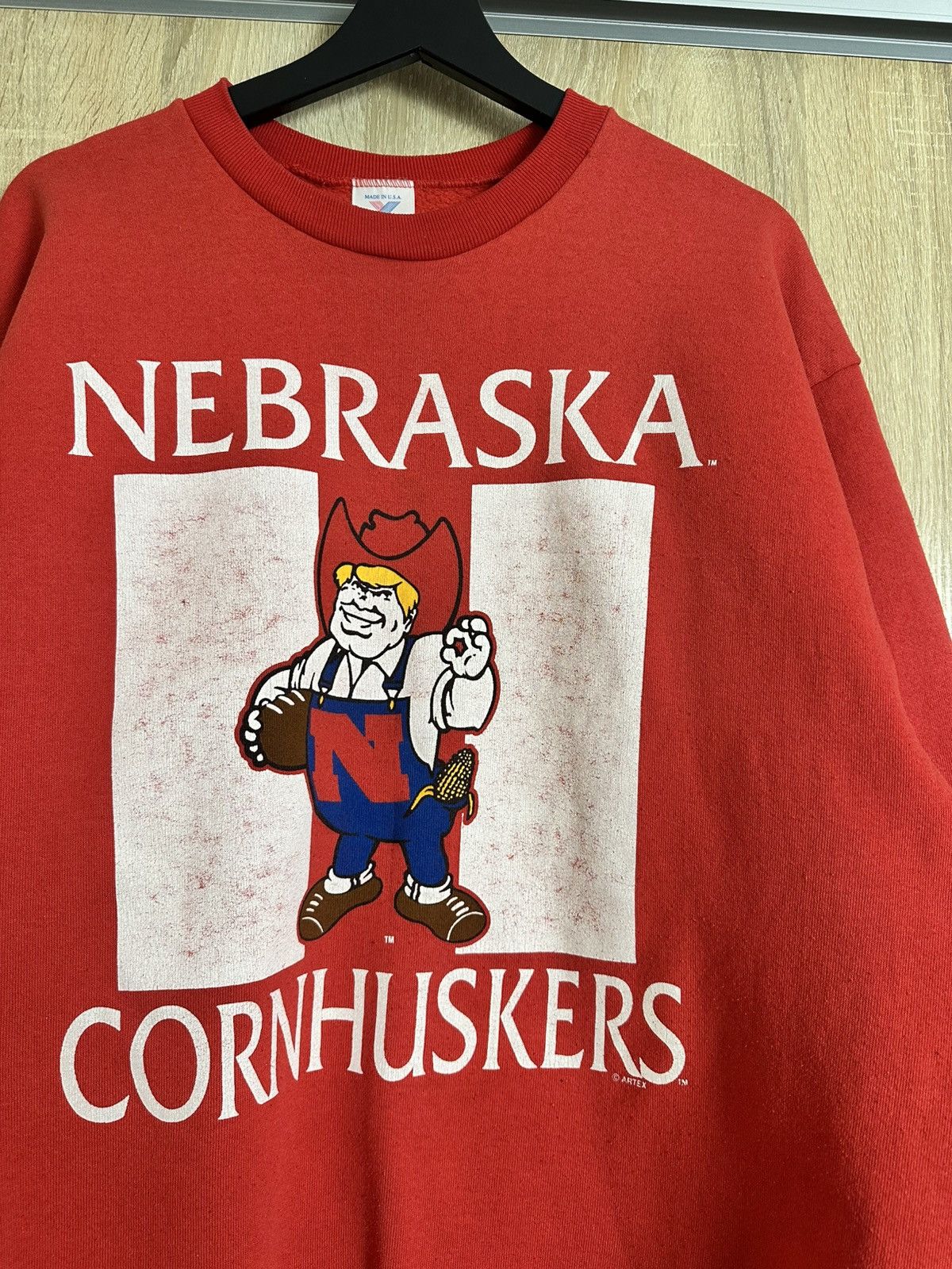 NCAA 🔥 Nebraska Cornhuskers NFL NCAA Vintage Sweatshirt Football Size US XL / EU 56 / 4 - 2 Thumbnail