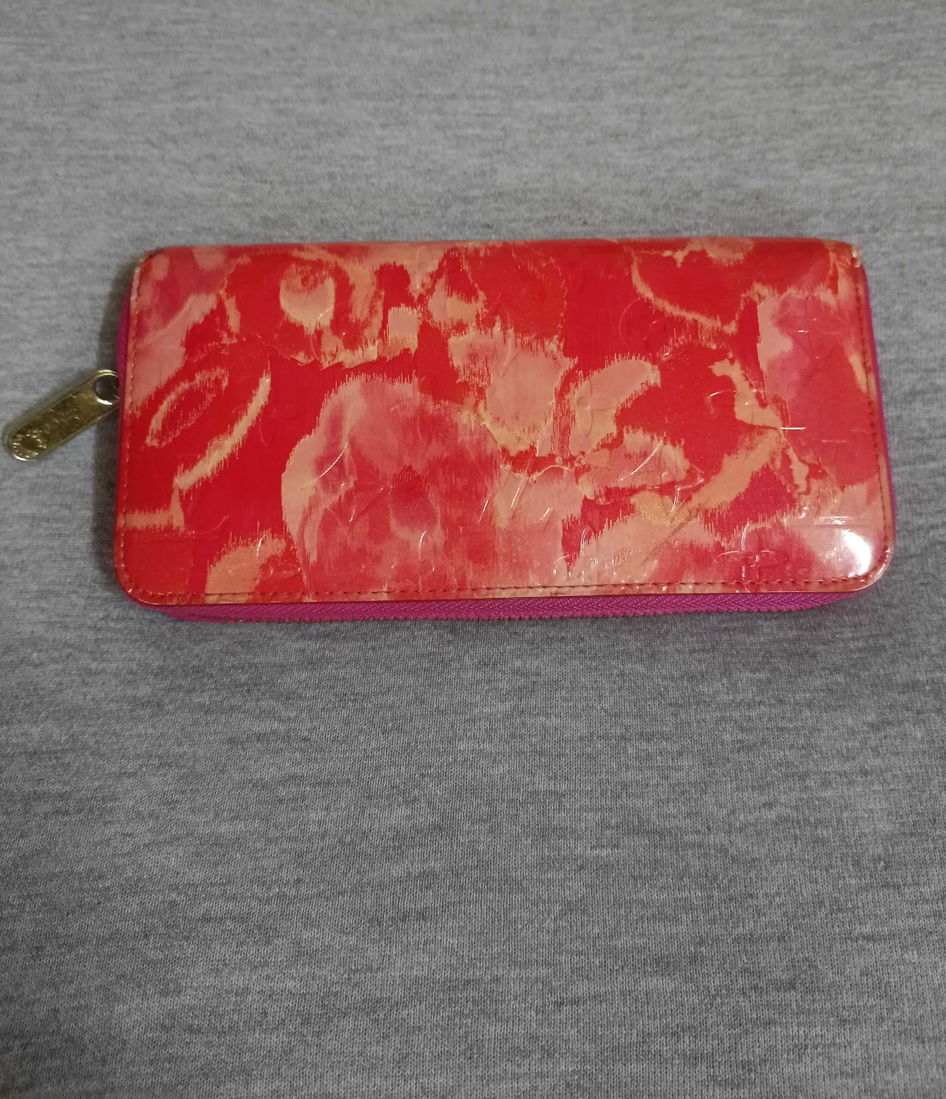 Louis Vuitton LV MONOGRAM VERNIS FLOWER Size ONE SIZE - 2 Thumbnail