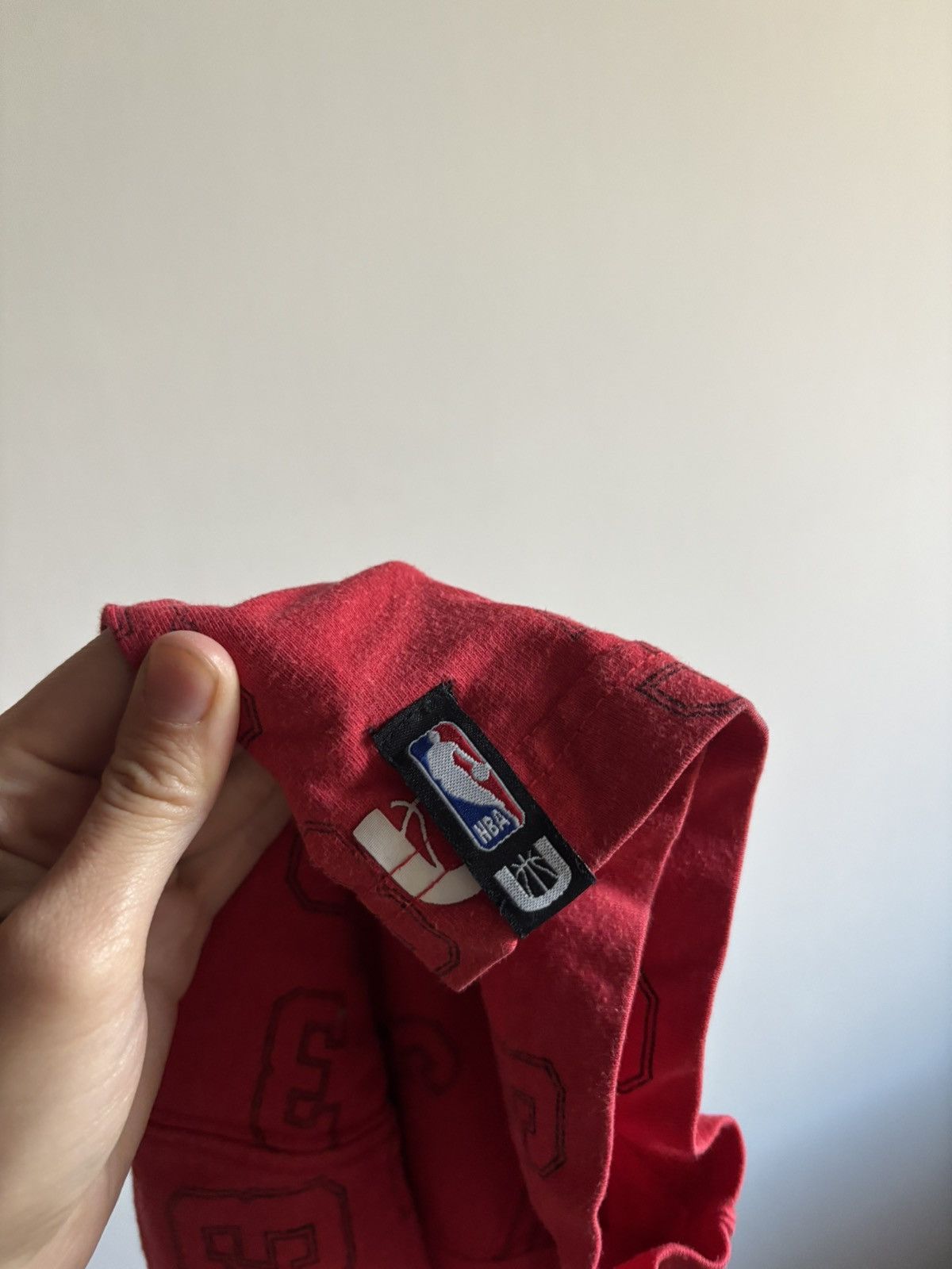 NBA RARE Vintage Y2K Ben Wallace Chicago Bulls Tee 3 NBA UNK Size US L / EU 52-54 / 3 - 7 Thumbnail